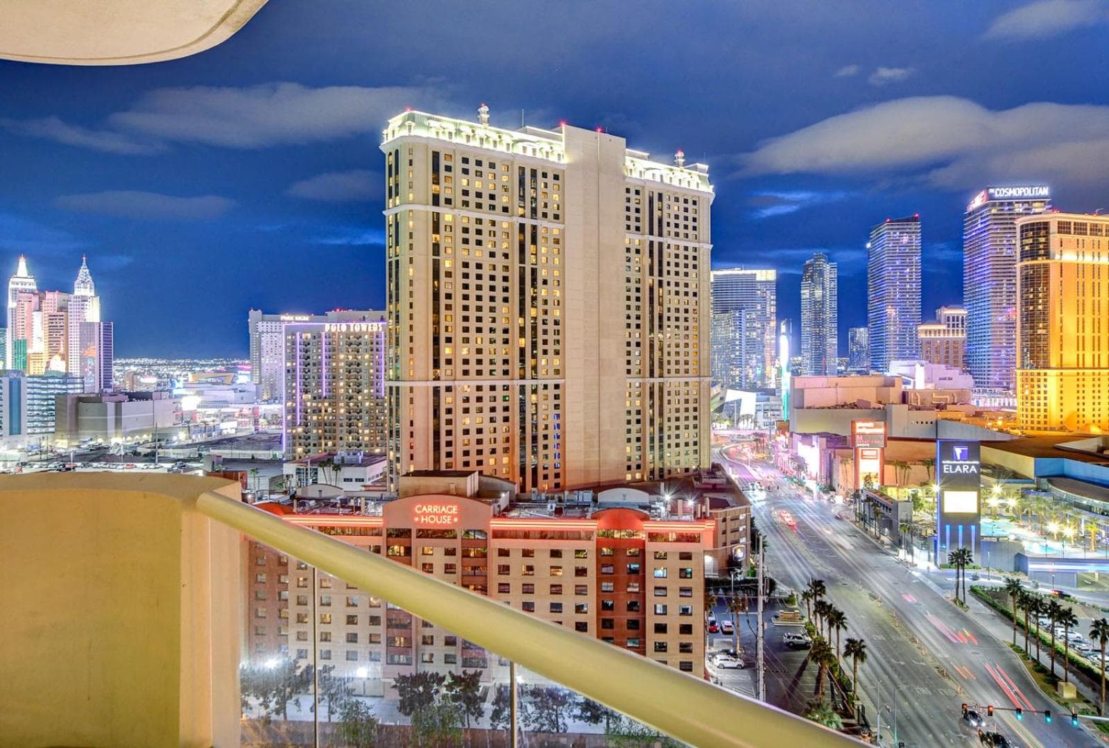 Suite Hub LV HIGH floor Sphere view MGM Signature gallery photo in Paradise, NV — image 44