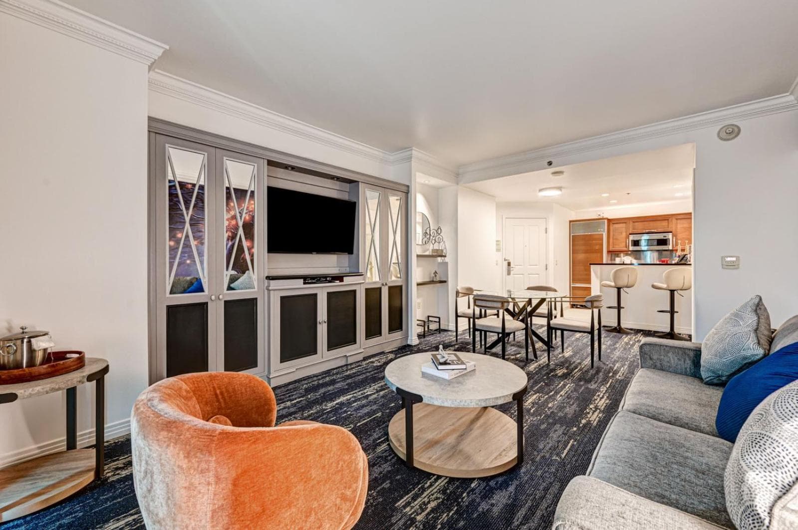 Suite Hub LV HIGH floor Sphere view MGM Signature gallery photo in Paradise, NV — image 91