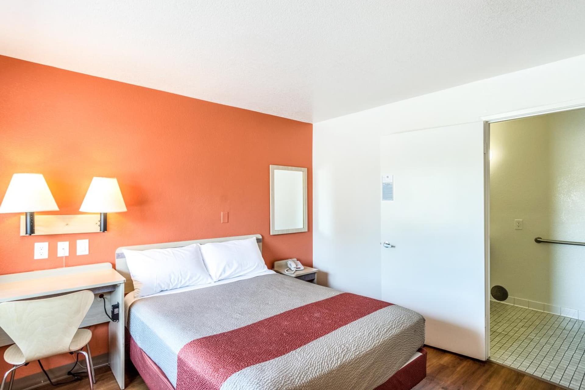 Motel 6-Redding, CA - Central gallery photo in Redding, CA — image 57