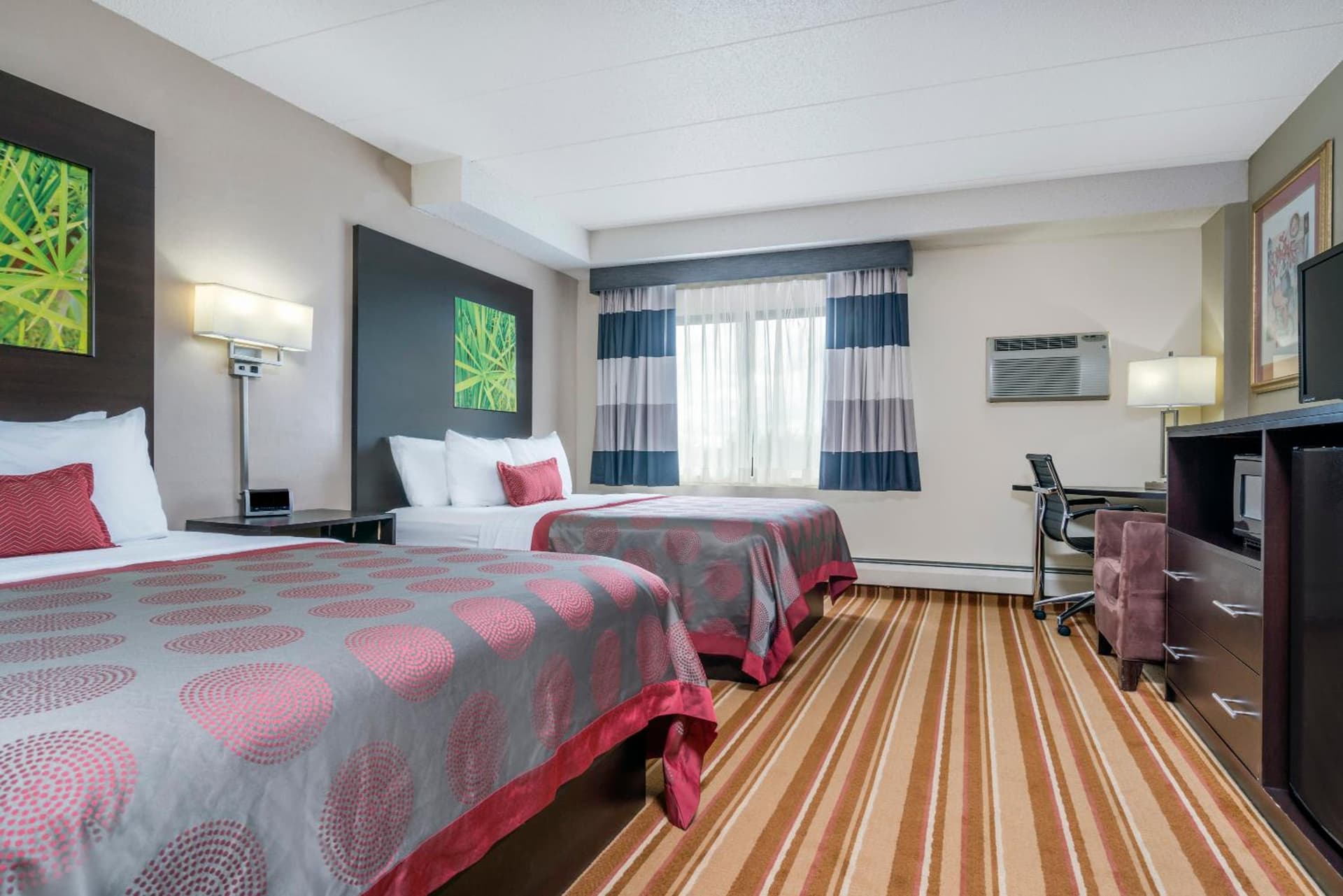 Ramada by Wyndham Minneapolis Golden Valley gallery photo in Minneapolis, MN — image 57