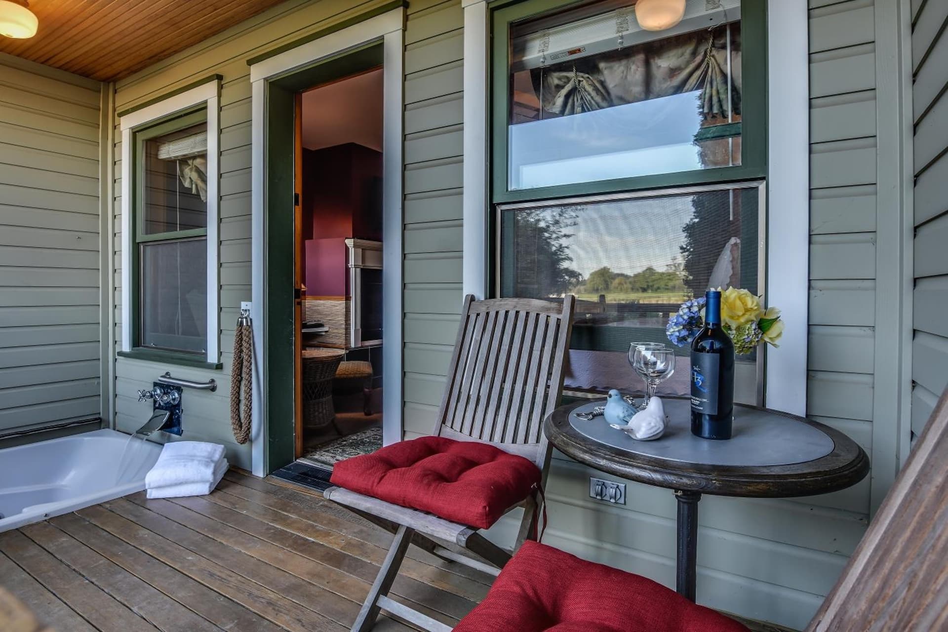 Wild Iris Inn gallery photo in La Conner, WA — image 10
