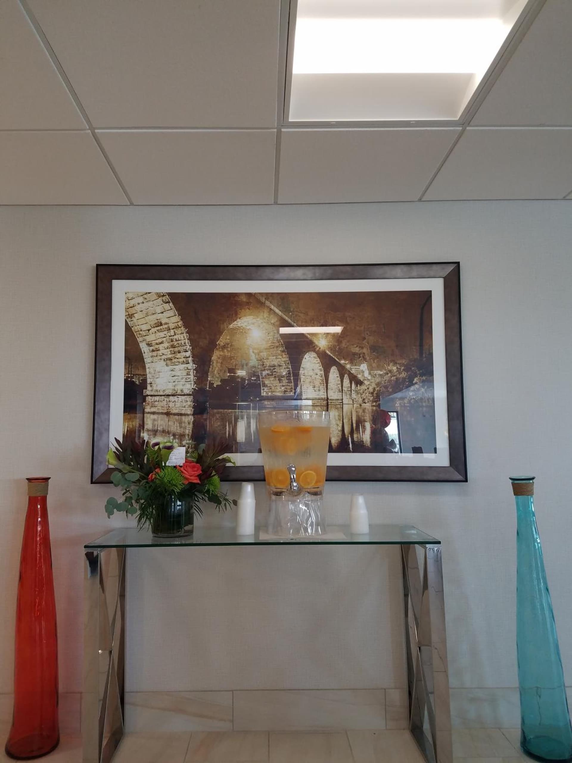 Ramada by Wyndham Minneapolis Golden Valley gallery photo in Minneapolis, MN — image 35