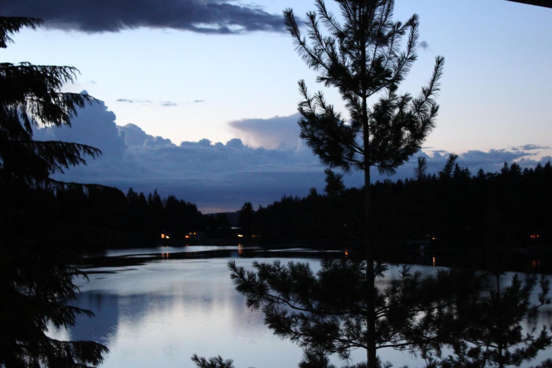 Oyster Bay Inn & Suites gallery photo in Bremerton, WA — image 19