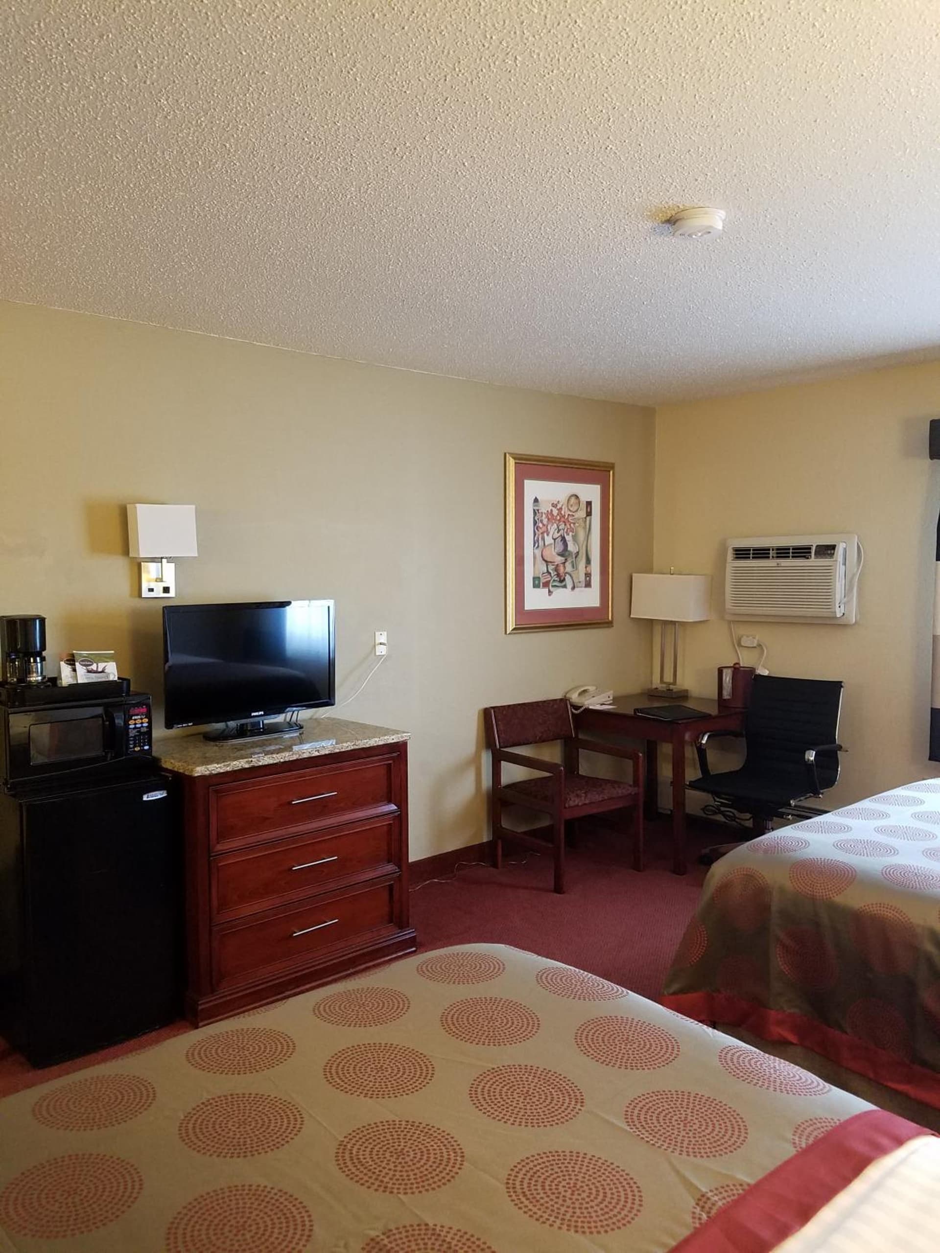 Ramada by Wyndham Minneapolis Golden Valley gallery photo in Minneapolis, MN — image 33