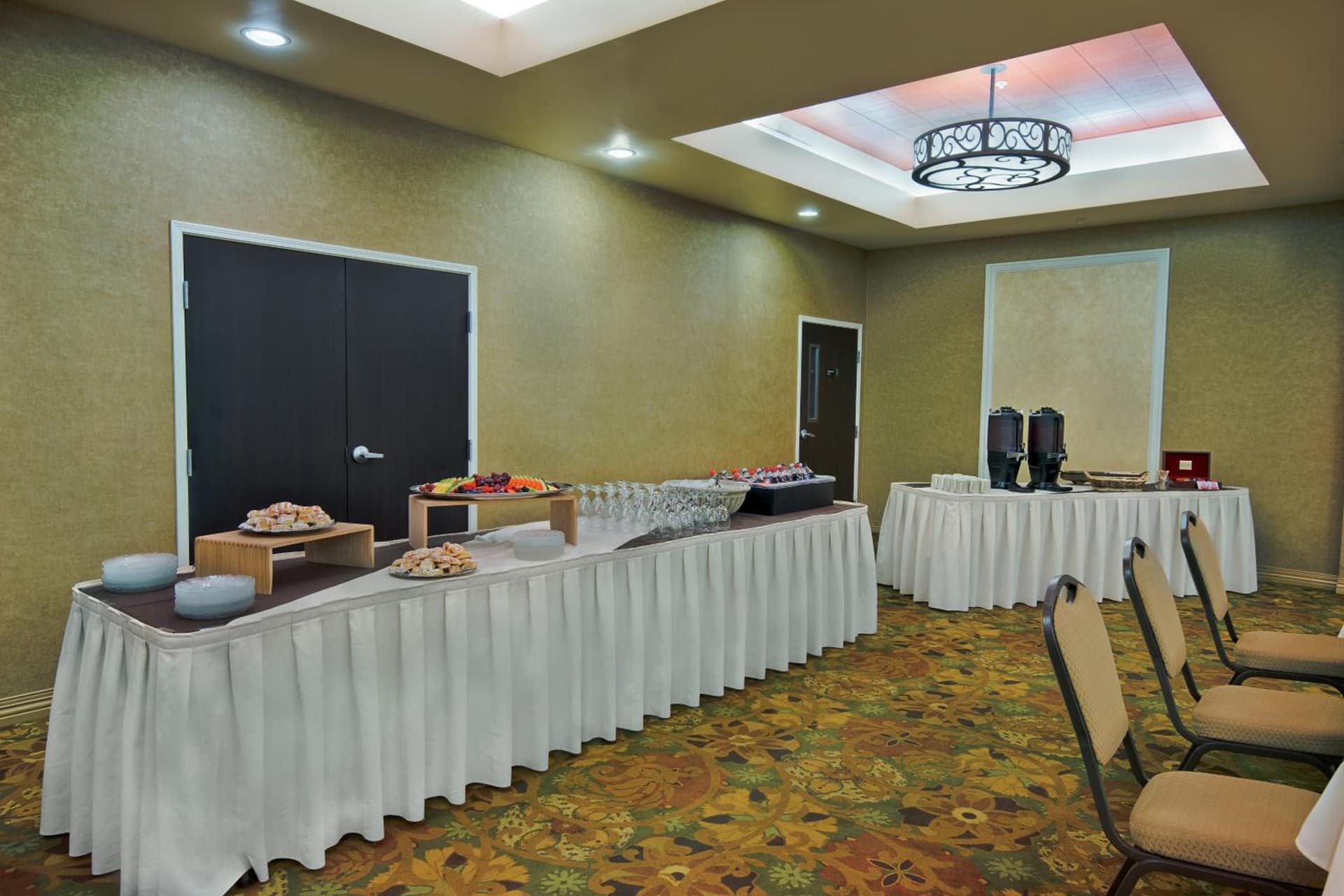 Oxford Suites Boise gallery photo in Boise, ID — image 38