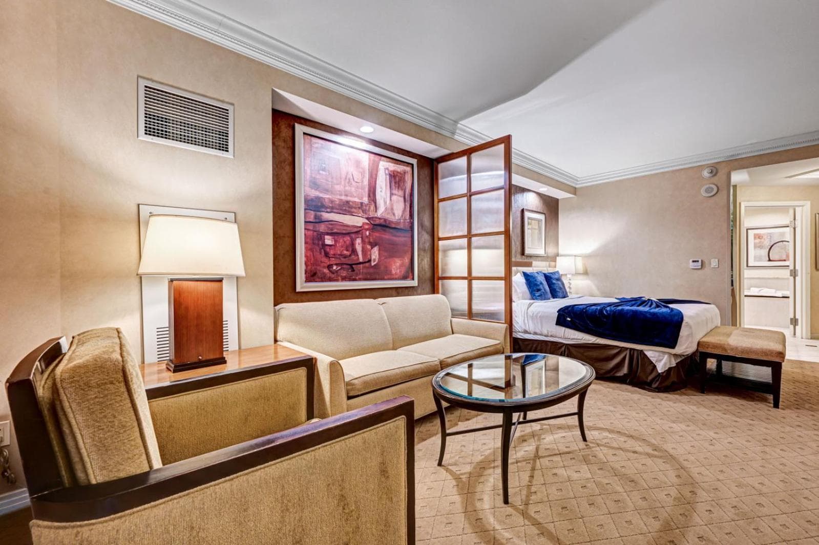 Suite Spot LV II at MGM Balcony F1 View gallery photo in Paradise, NV — image 9