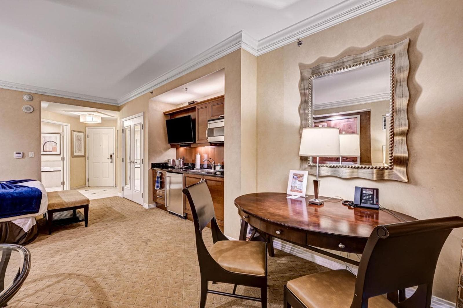 Suite Spot LV II at MGM Balcony F1 View gallery photo in Paradise, NV — image 21