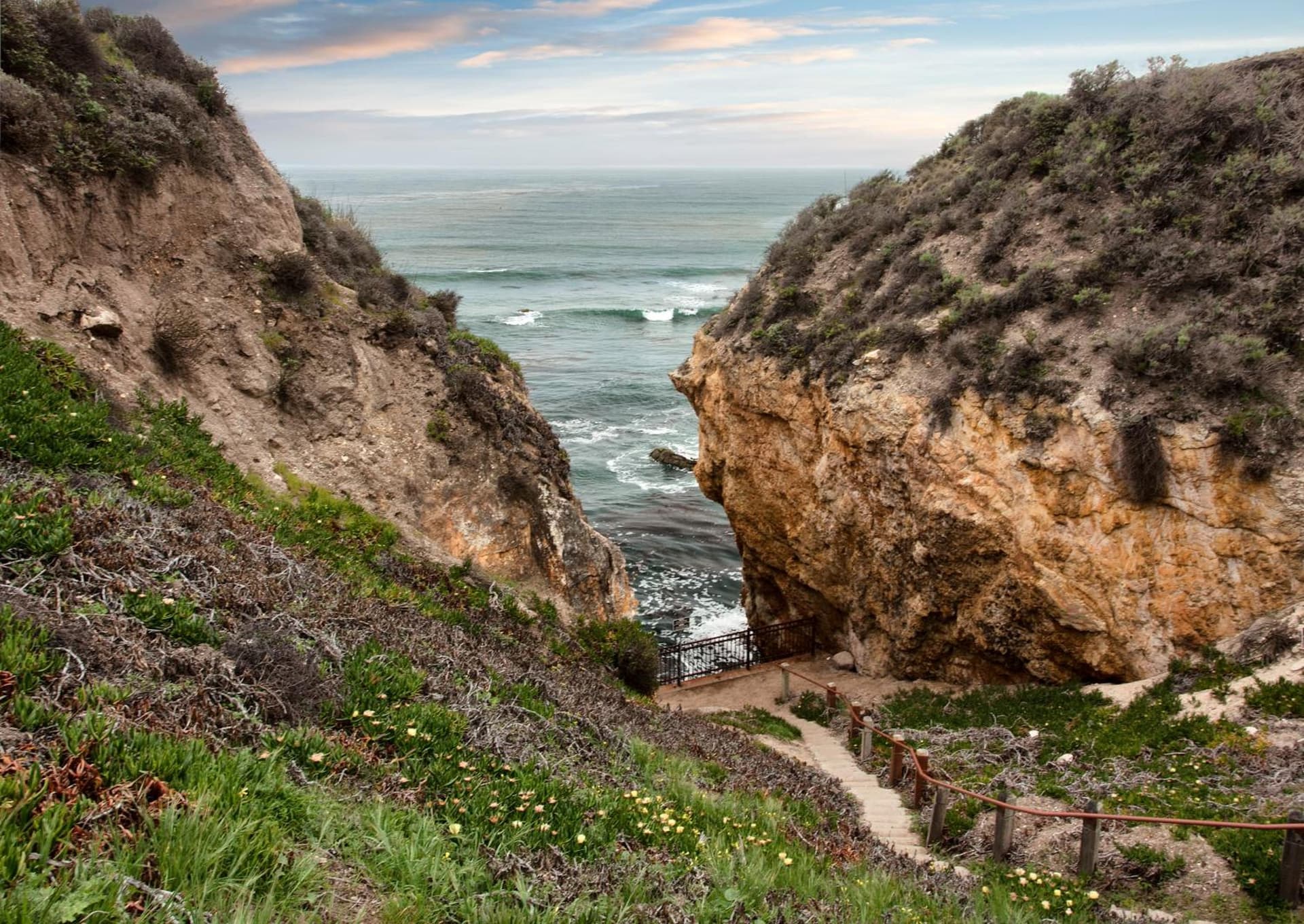 Inn at the Cove gallery photo in Pismo Beach, CA — image 24