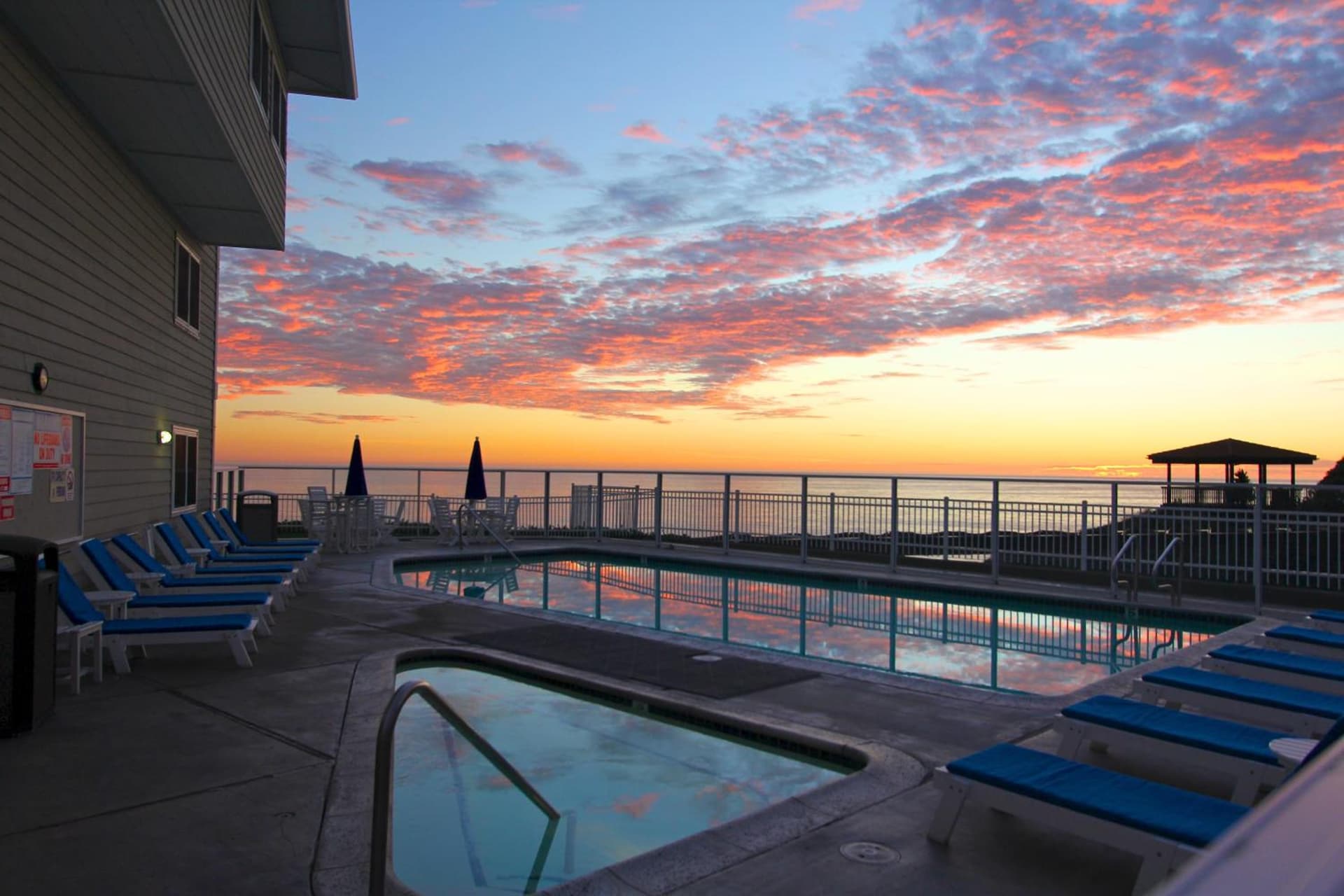 Pismo Lighthouse Suites gallery photo in Pismo Beach, CA — image 18