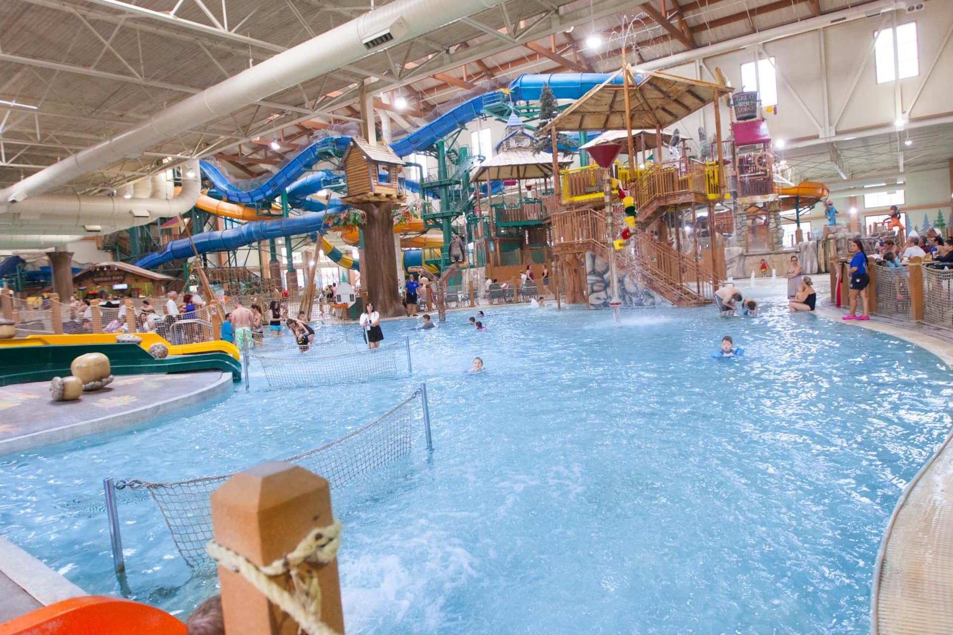 Great Wolf Lodge Grapevine interior in Grapevine, TX — gallery photo 2