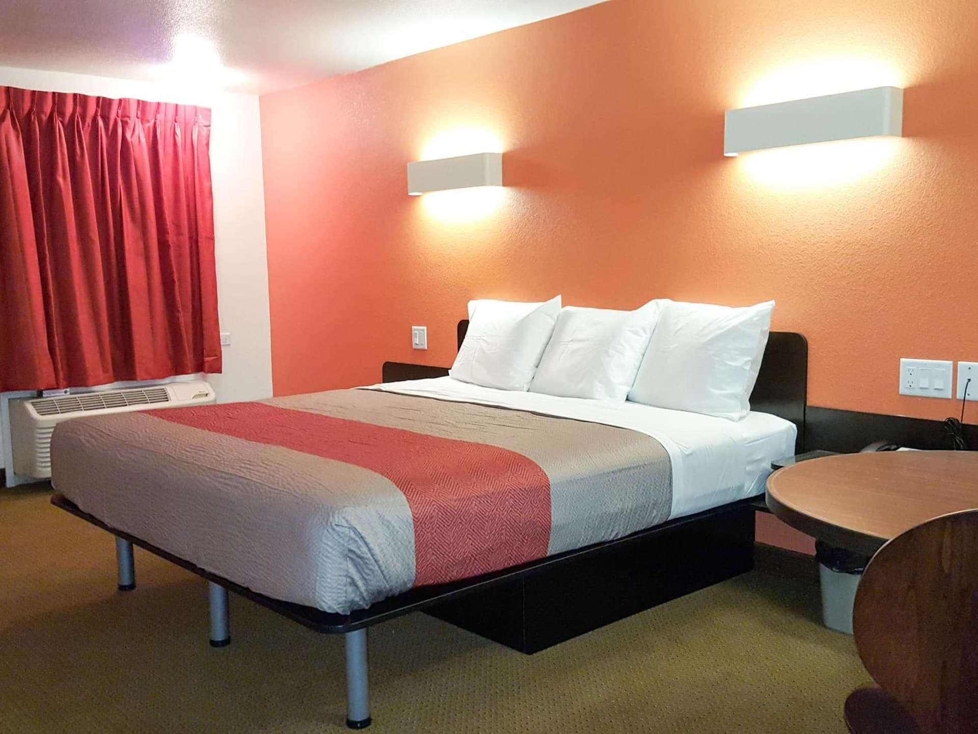 Motel 6-Erie, PA gallery photo in Erie, PA — image 49