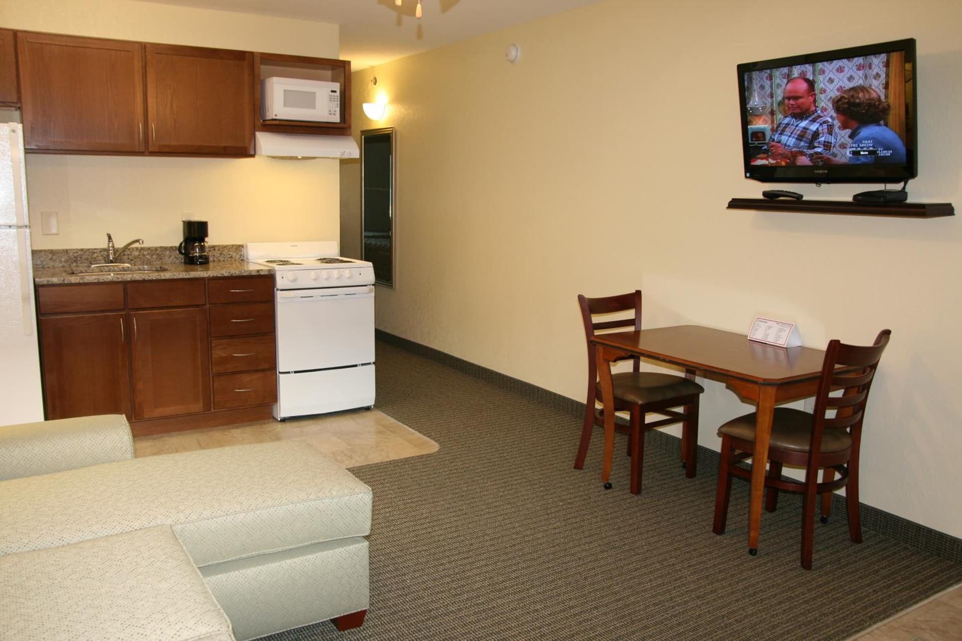 Affordable Suites of America Augusta gallery photo in Augusta, GA — image 10