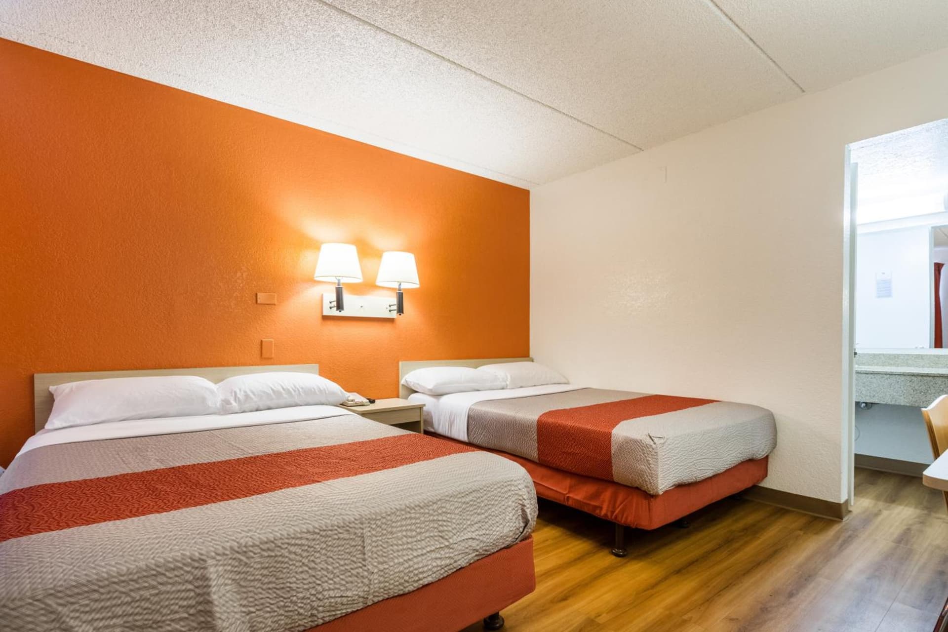 Motel 6 Tempe, AZ Phoenix Airport Priest Dr gallery photo in Tempe, AZ — image 7