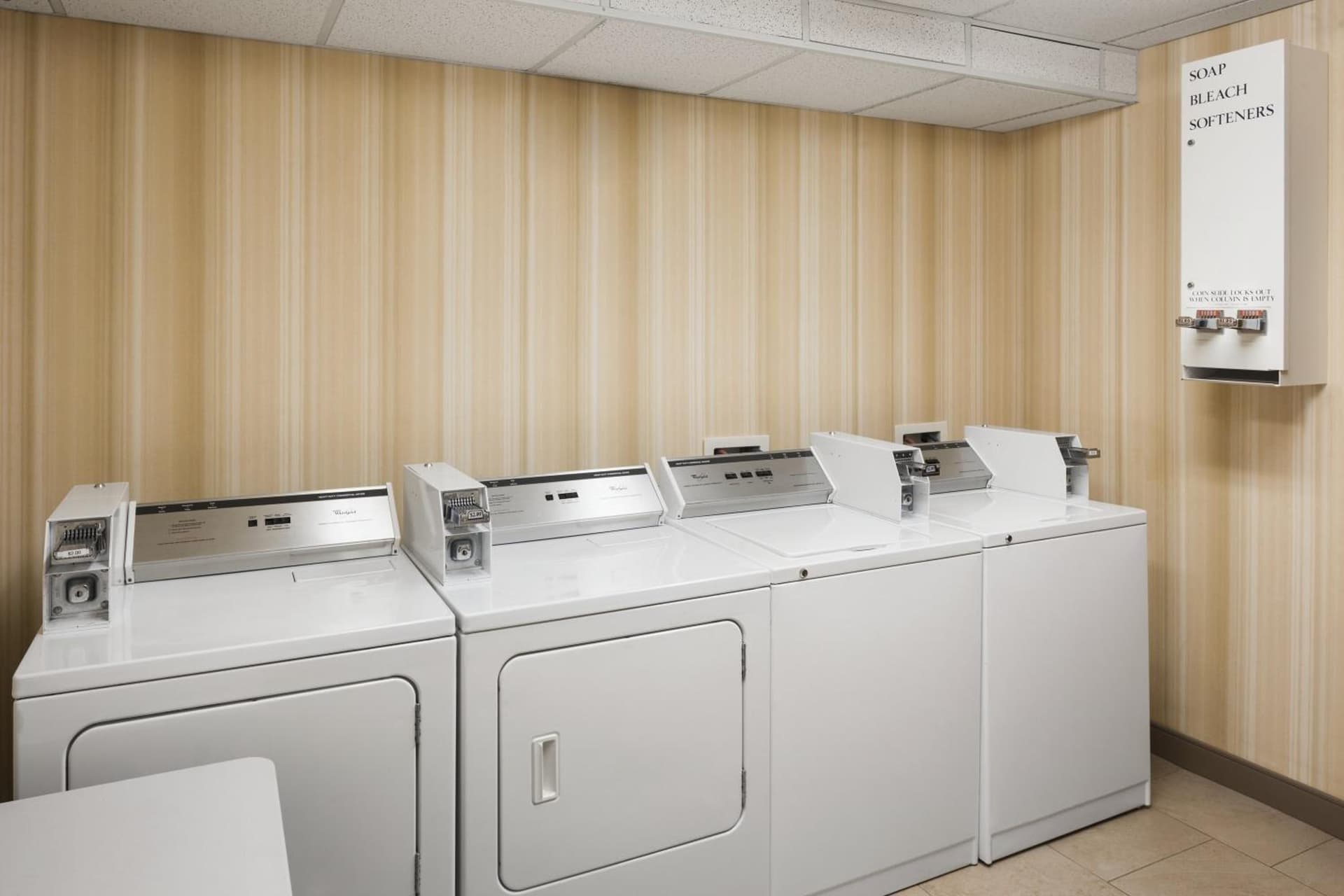 Country Inn & Suites by Radisson, Rossford - Toledo South gallery photo in Rossford, OH — image 29