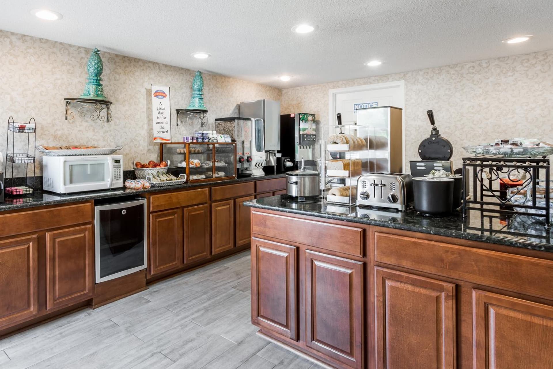 Best Western Greensboro Coliseum Inn gallery photo in Greensboro, NC — image 38