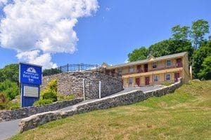 Golden Hill Inn-Danbury gallery photo in Danbury, CT — image 9