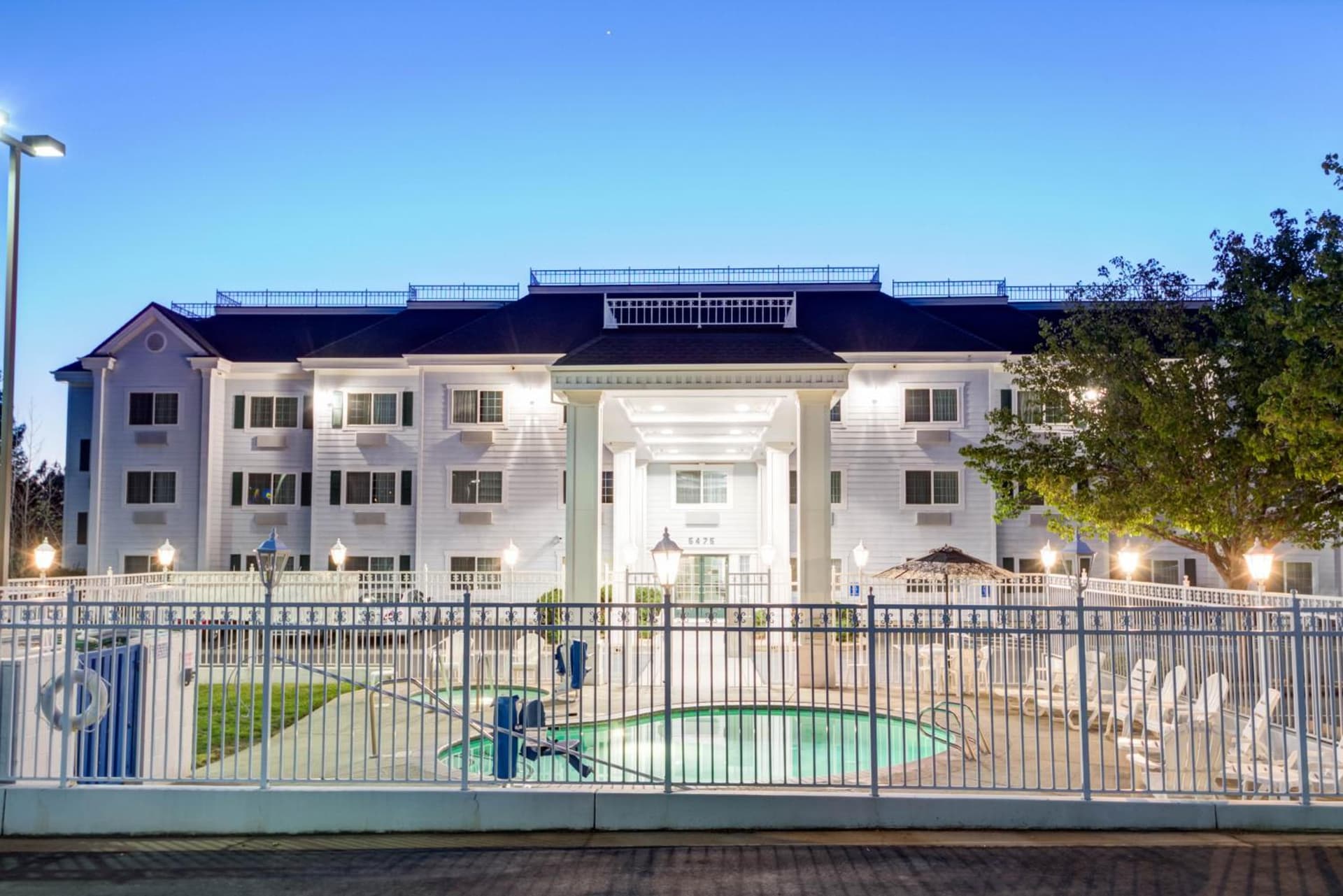 Best Western Paradise Hotel gallery photo in Paradise, CA — image 11