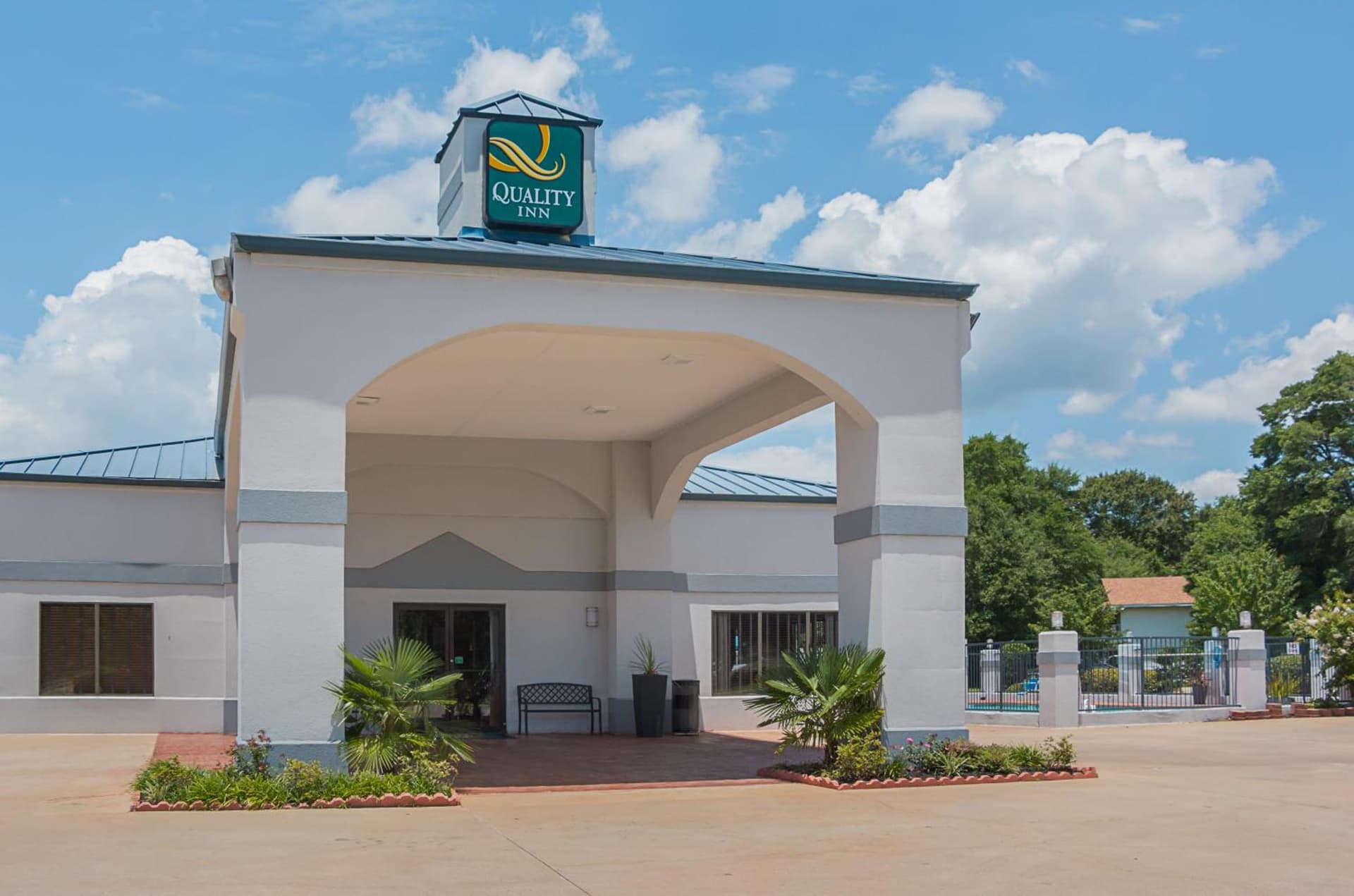 Quality Inn Carthage featured exterior or lobby in Carthage, TX — similar hotel