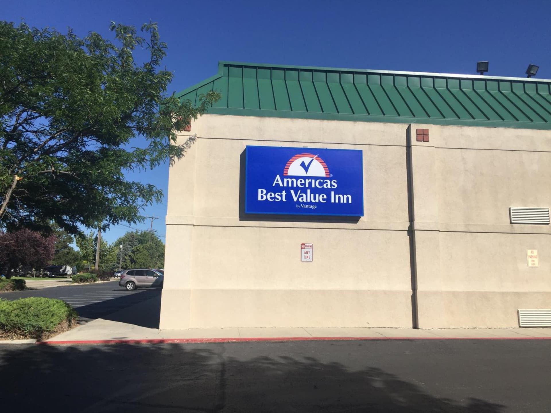 Americas Best Value Inn & Suites-Boise property views in Boise, ID — gallery photo 3