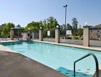 Wingate by Wyndham Macon I-75 interior in Macon, GA — gallery photo 2