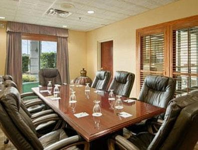 Wingate by Wyndham Macon I-75 gallery photo in Macon, GA — image 29