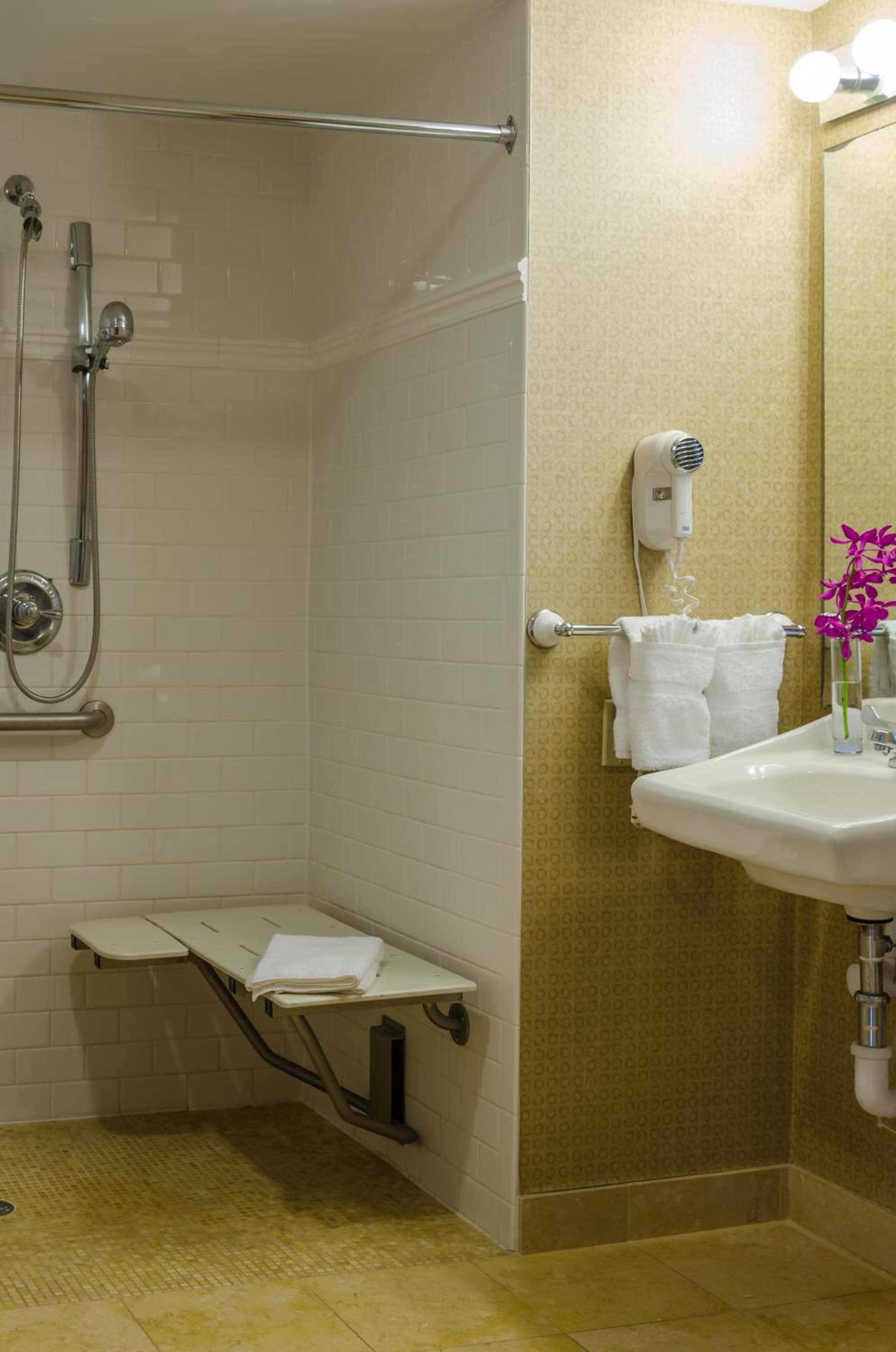 Beacon Hotel & Corporate Quarters gallery photo in Washington, DC — image 55