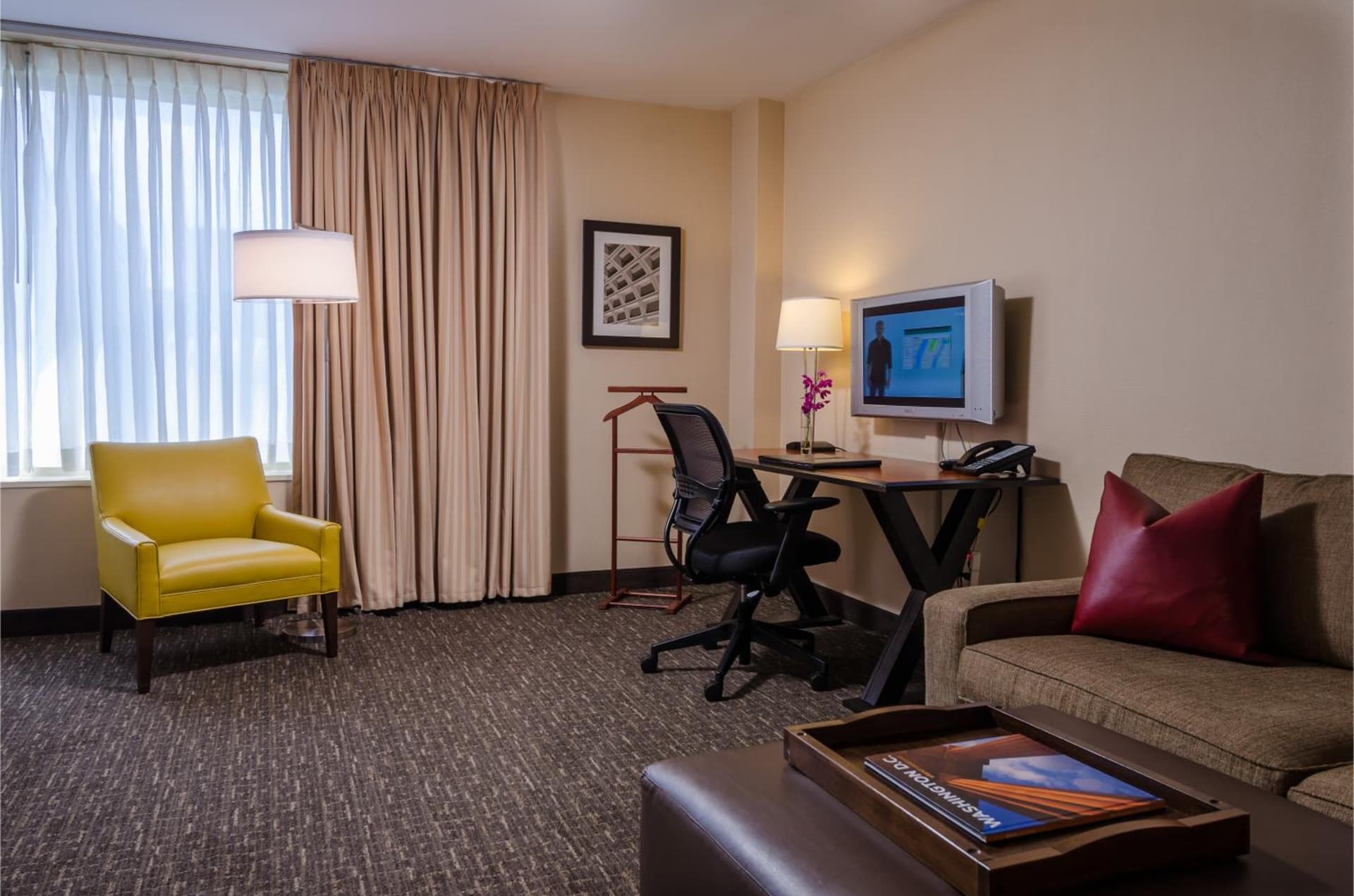 Beacon Hotel & Corporate Quarters gallery photo in Washington, DC — image 42