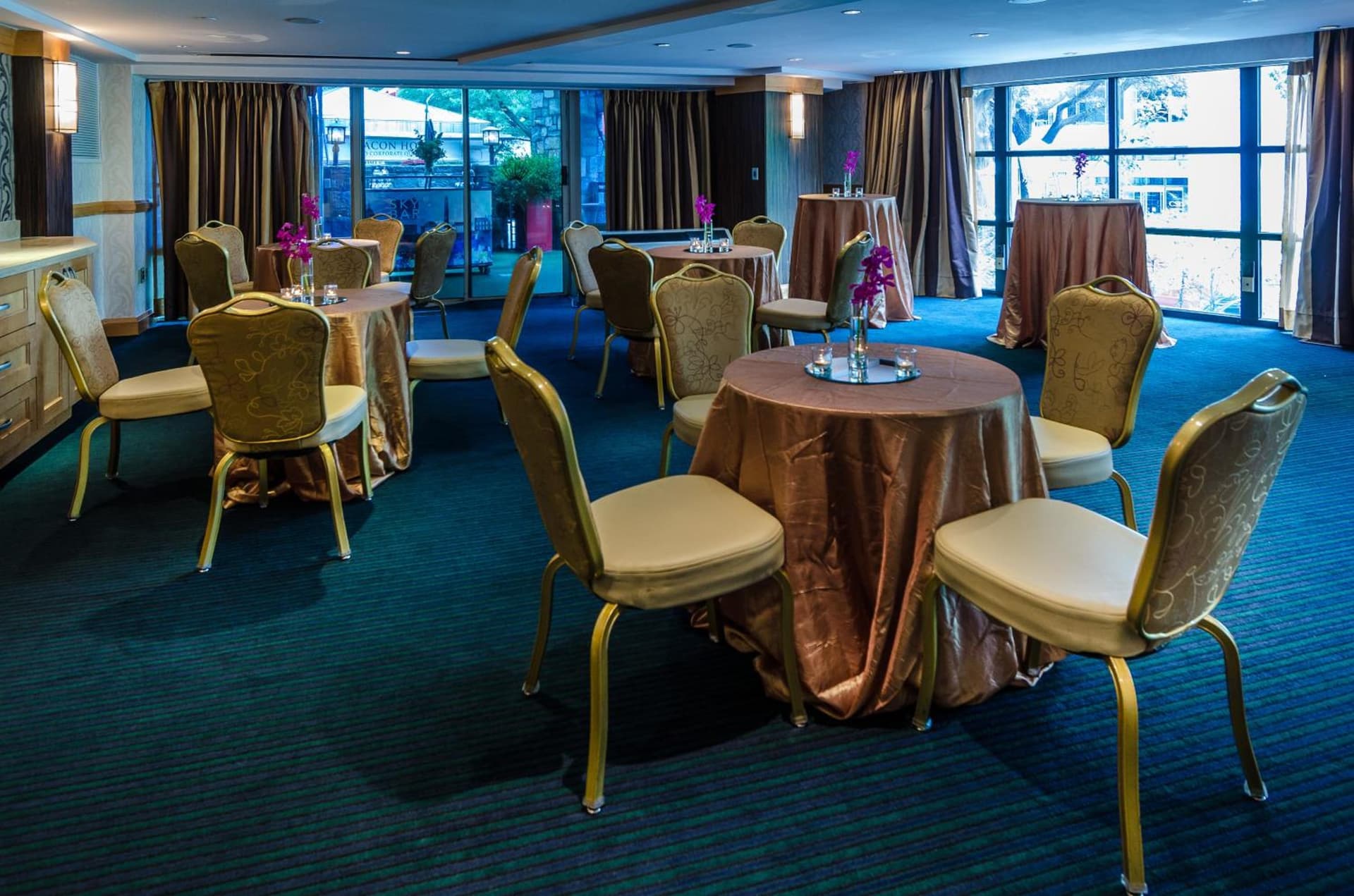 Beacon Hotel & Corporate Quarters gallery photo in Washington, DC — image 25