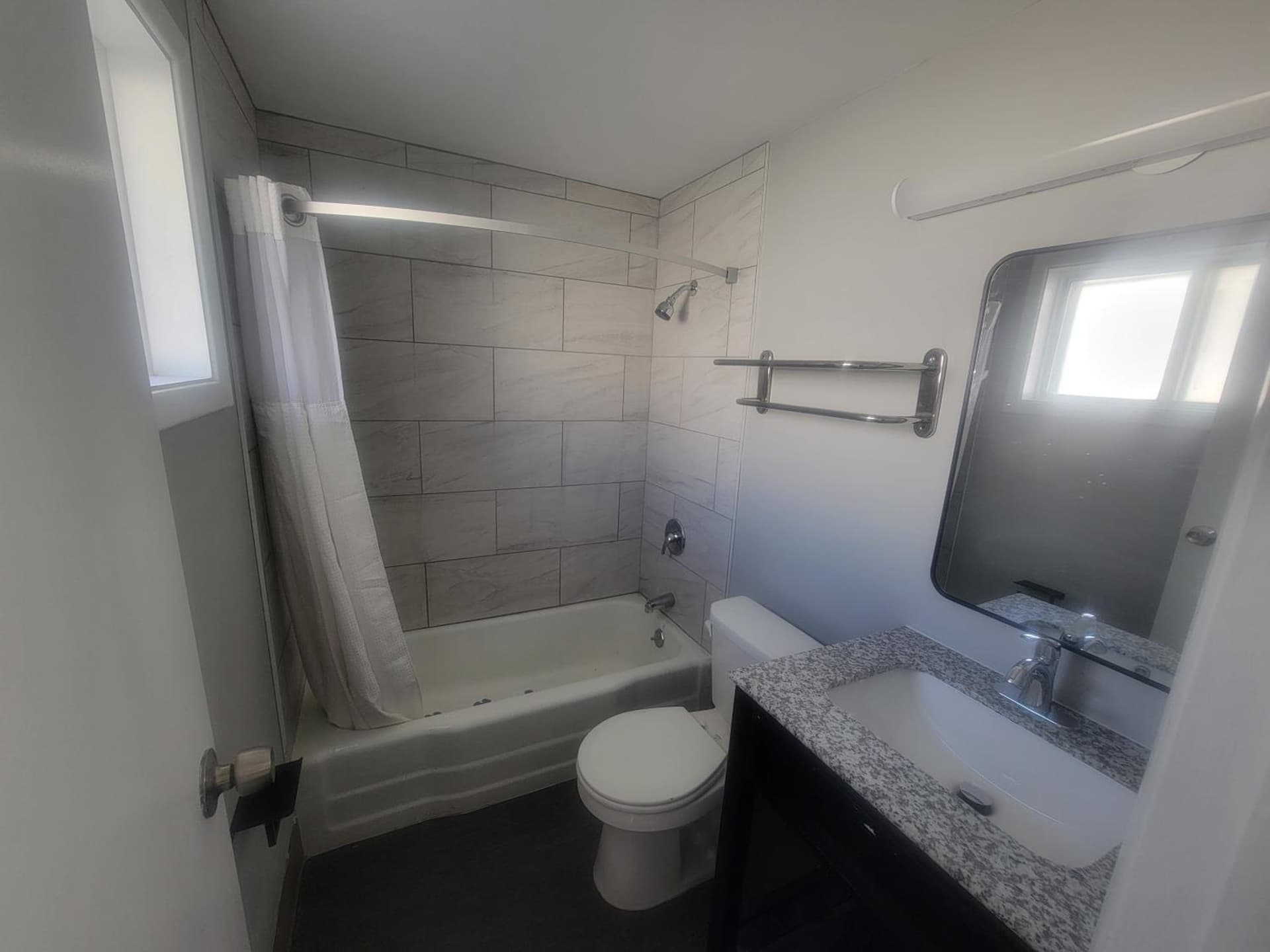 Orchard Park Motel property views in West Seneca — gallery photo 3