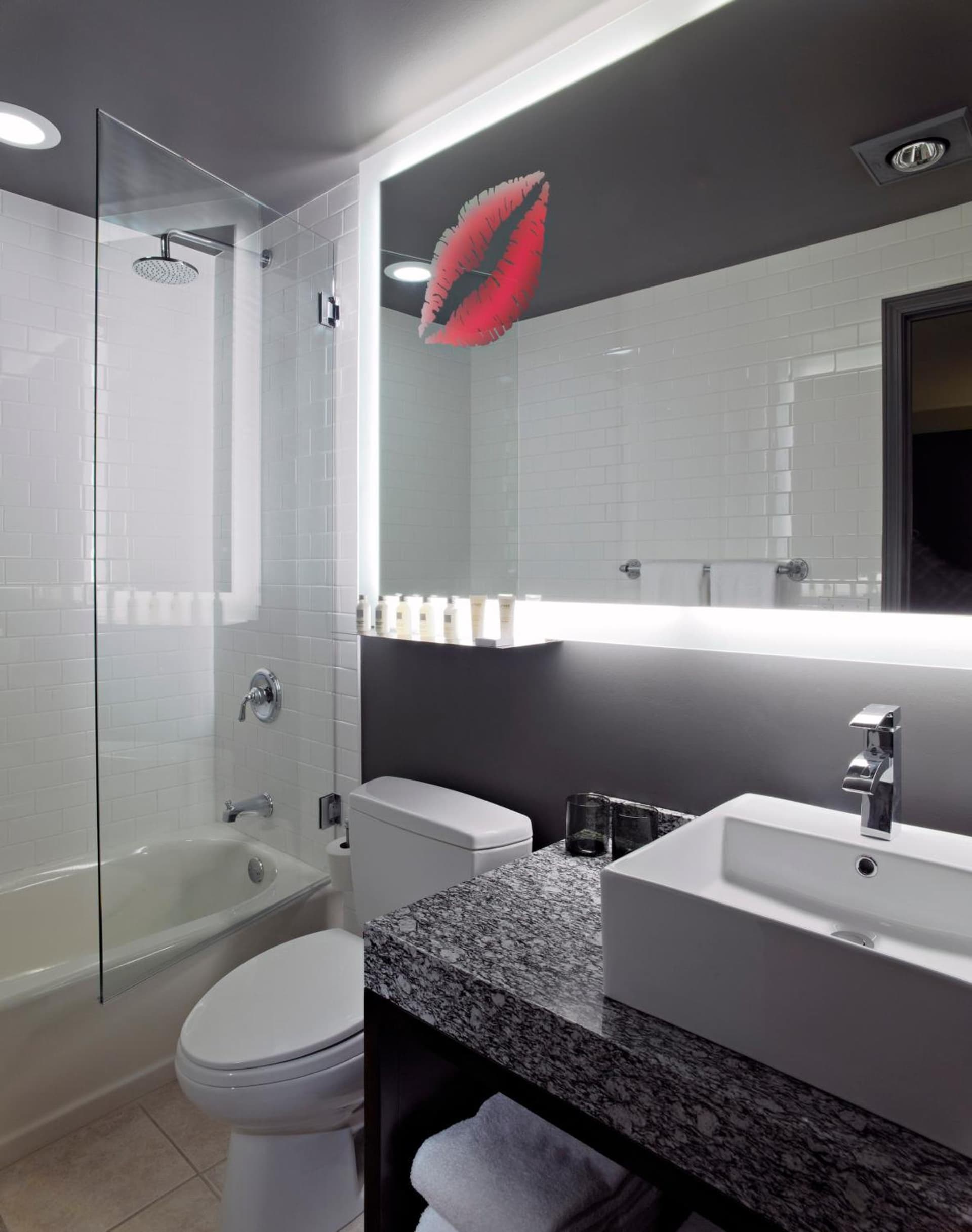 ACME Hotel Chicago, Outset Collection by Hilton interior in Chicago, IL — gallery photo 2