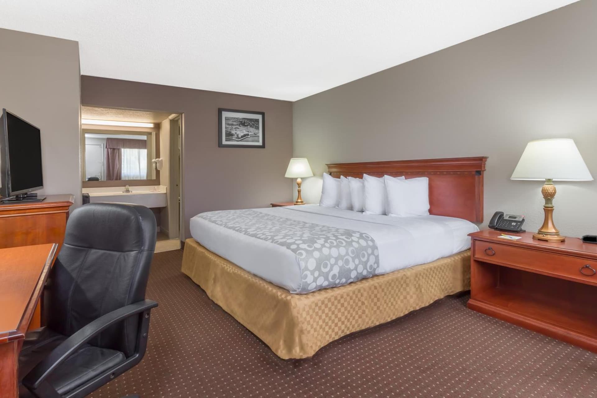 Days Inn by Wyndham St Augustine/Historic Downtown gallery photo in St. Augustine, FL — image 37