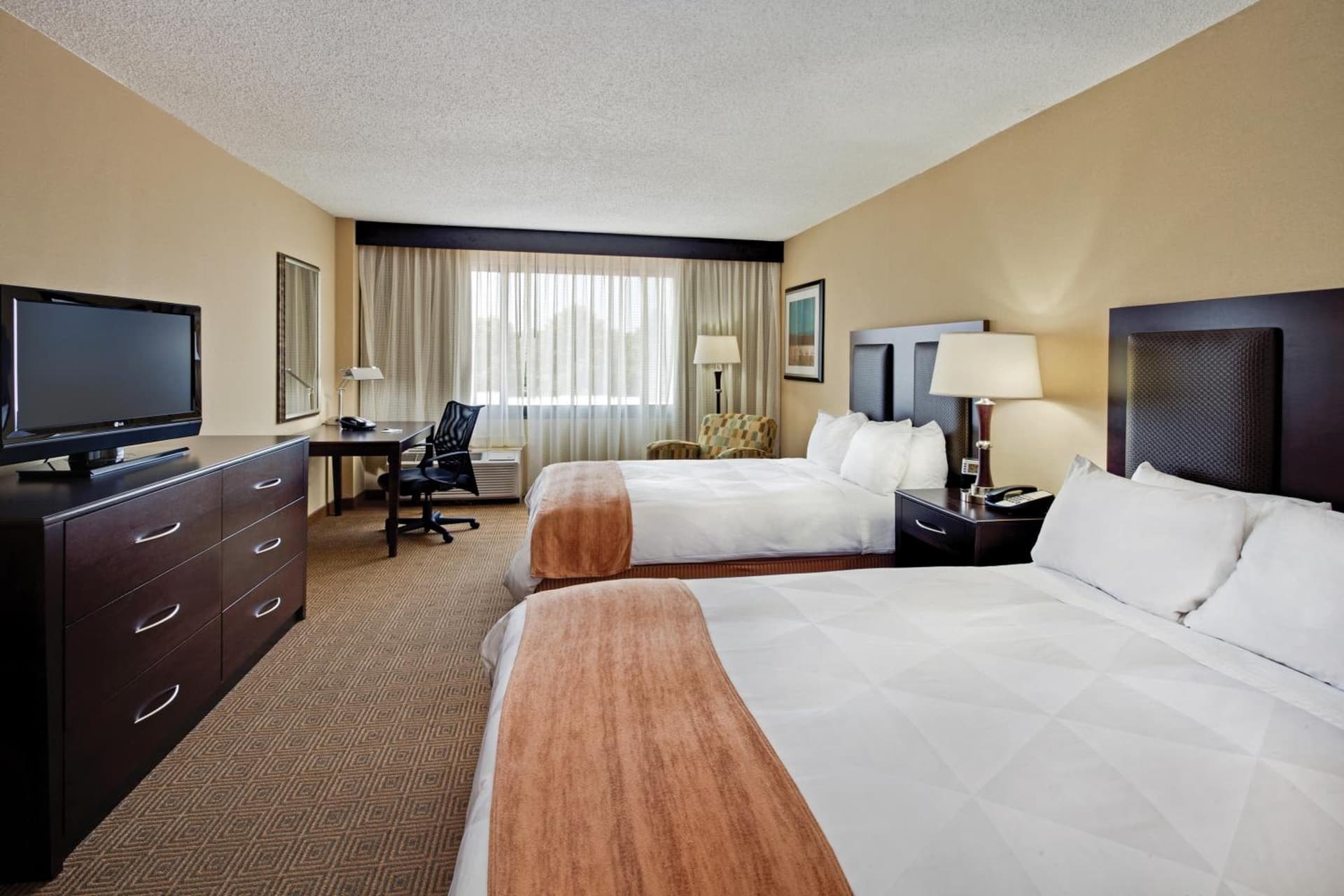 Radisson Hotel Freehold gallery photo in Freehold, NJ — image 49