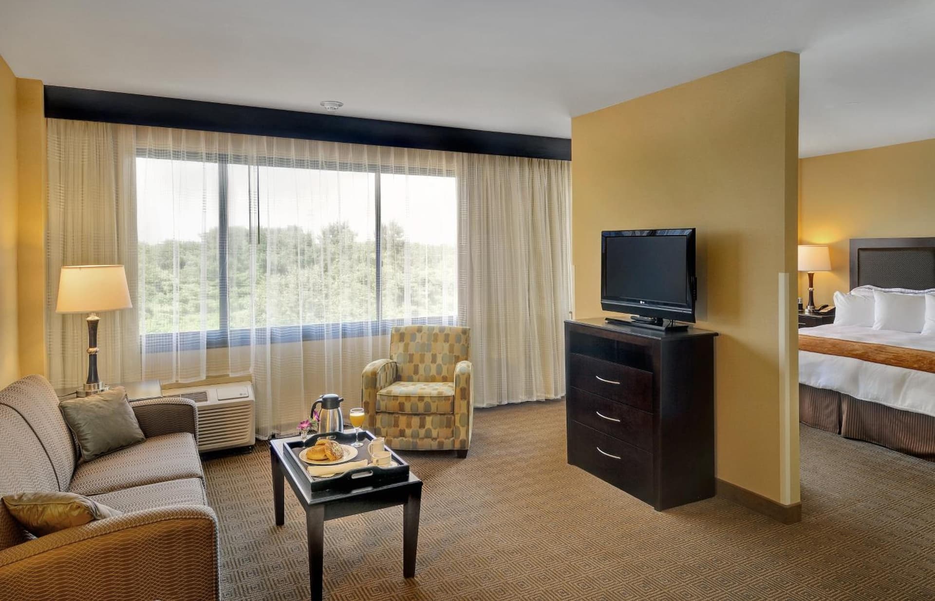 Radisson Hotel Freehold gallery photo in Freehold, NJ — image 20