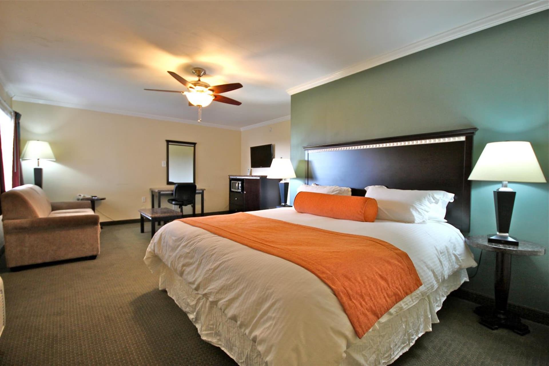 Quality Inn & Suites Santa Maria gallery photo in Santa Maria, CA — image 58