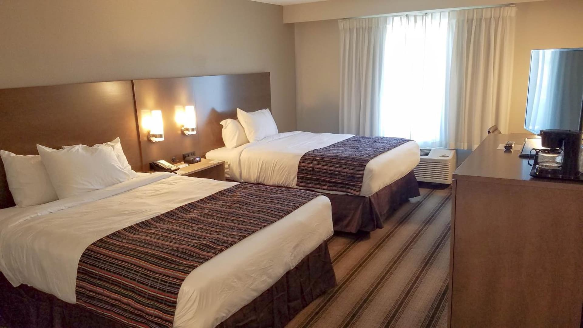 Country Inn & Suites by Radisson, St Cloud West, MN gallery photo in Saint Cloud, MN — image 17