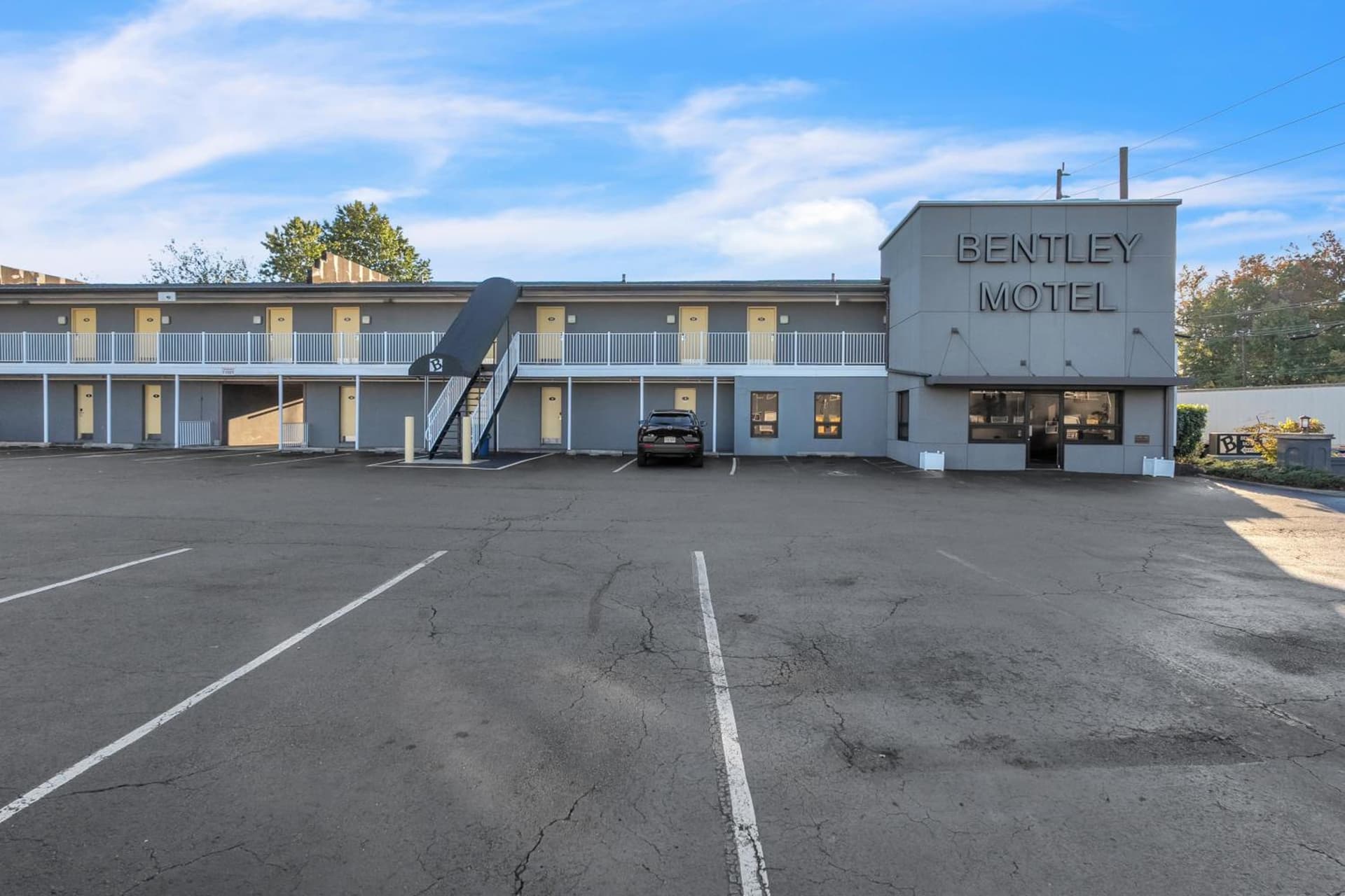 Bentley Motel featured exterior or lobby in Linden, NJ — similar hotel
