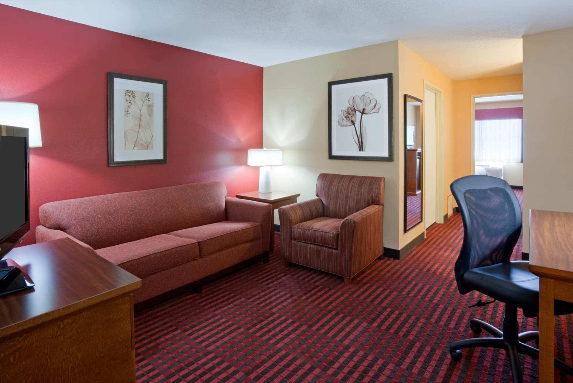 Quality Inn & Suites Stillwater property views in Stillwater, MN — gallery photo 3