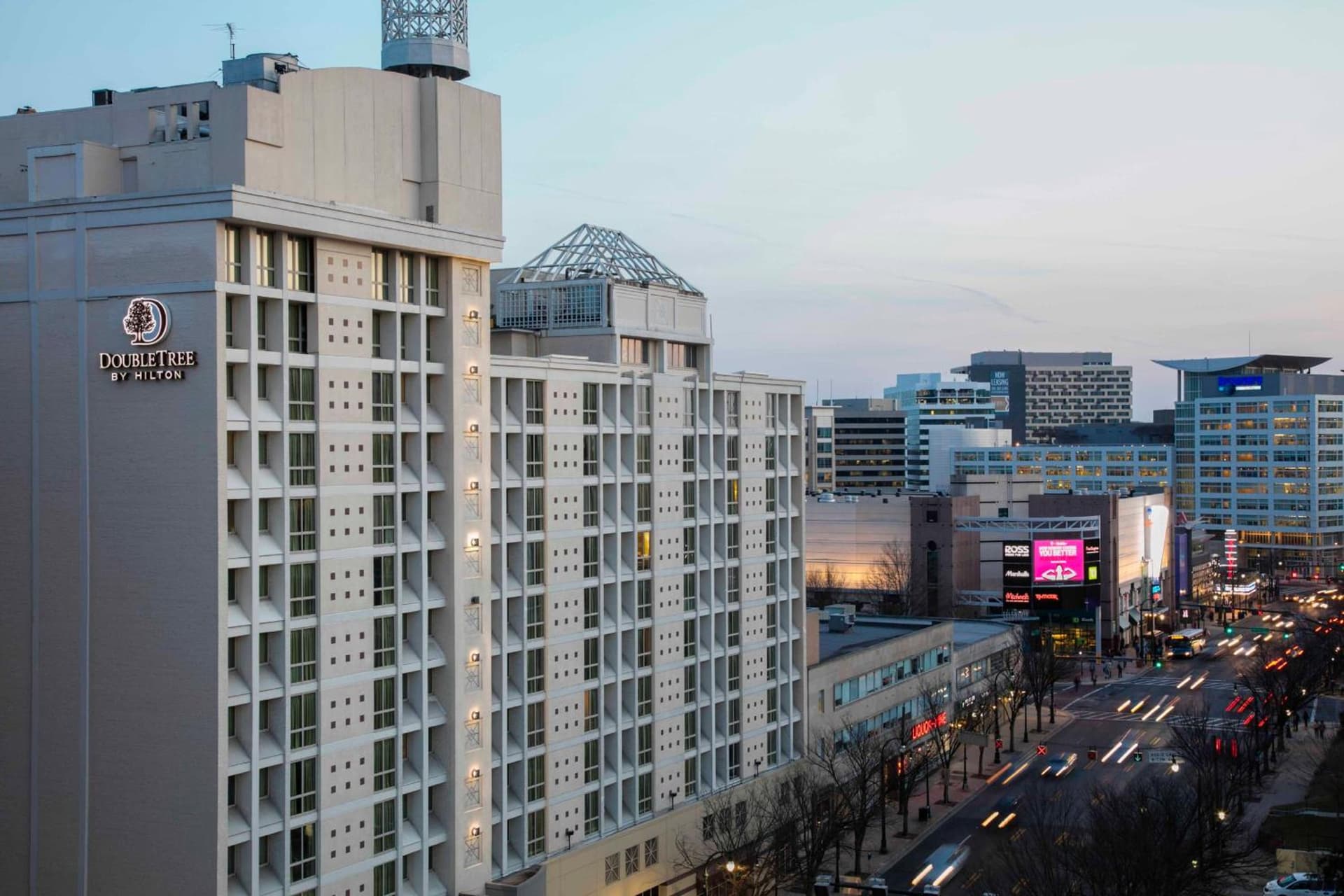 Hotel Silver Spring featured exterior or lobby in Silver Spring, MD — similar hotel