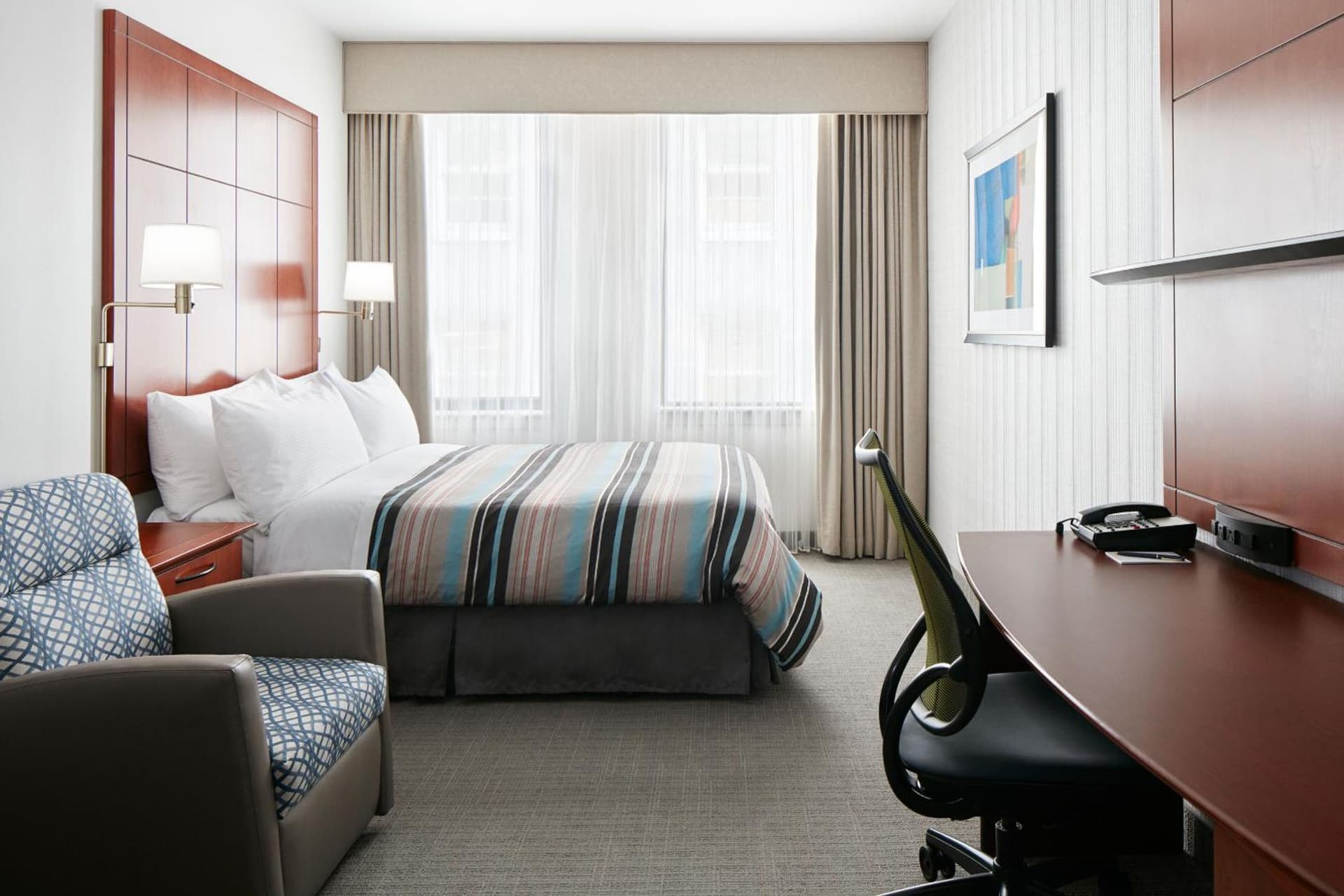 Central Loop Hotel gallery photo in Chicago, IL — image 31