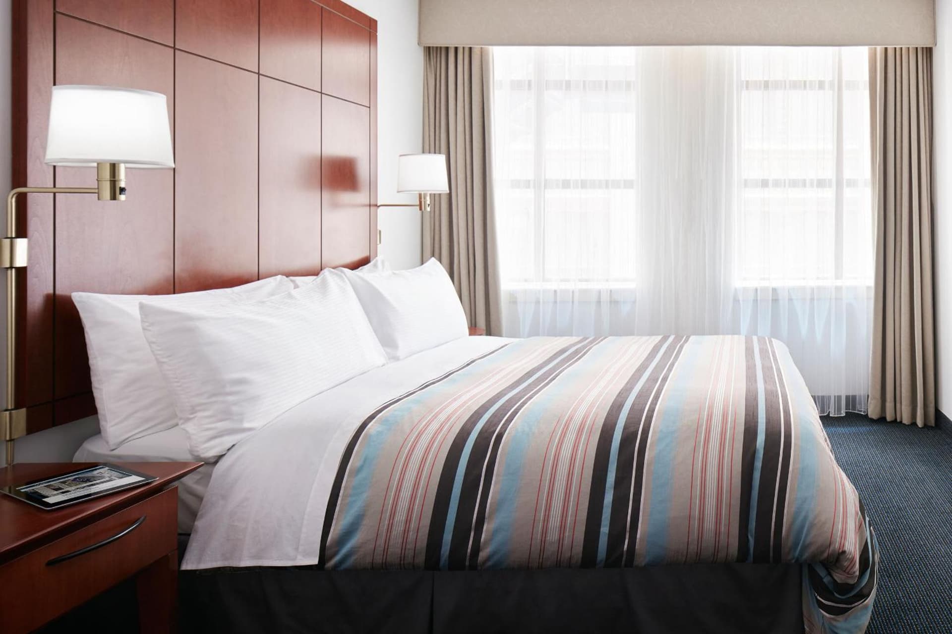 Central Loop Hotel gallery photo in Chicago, IL — image 10
