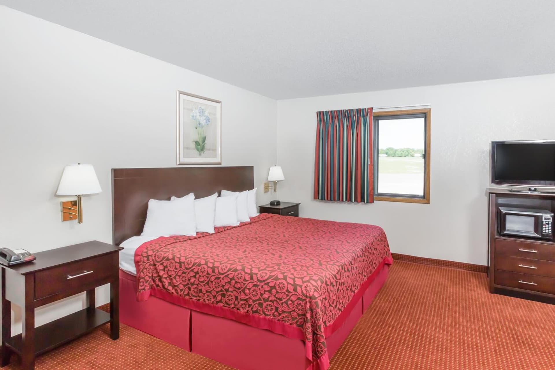 Days Inn & Suites by Wyndham Des Moines Airport gallery photo in Des Moines, IA — image 41