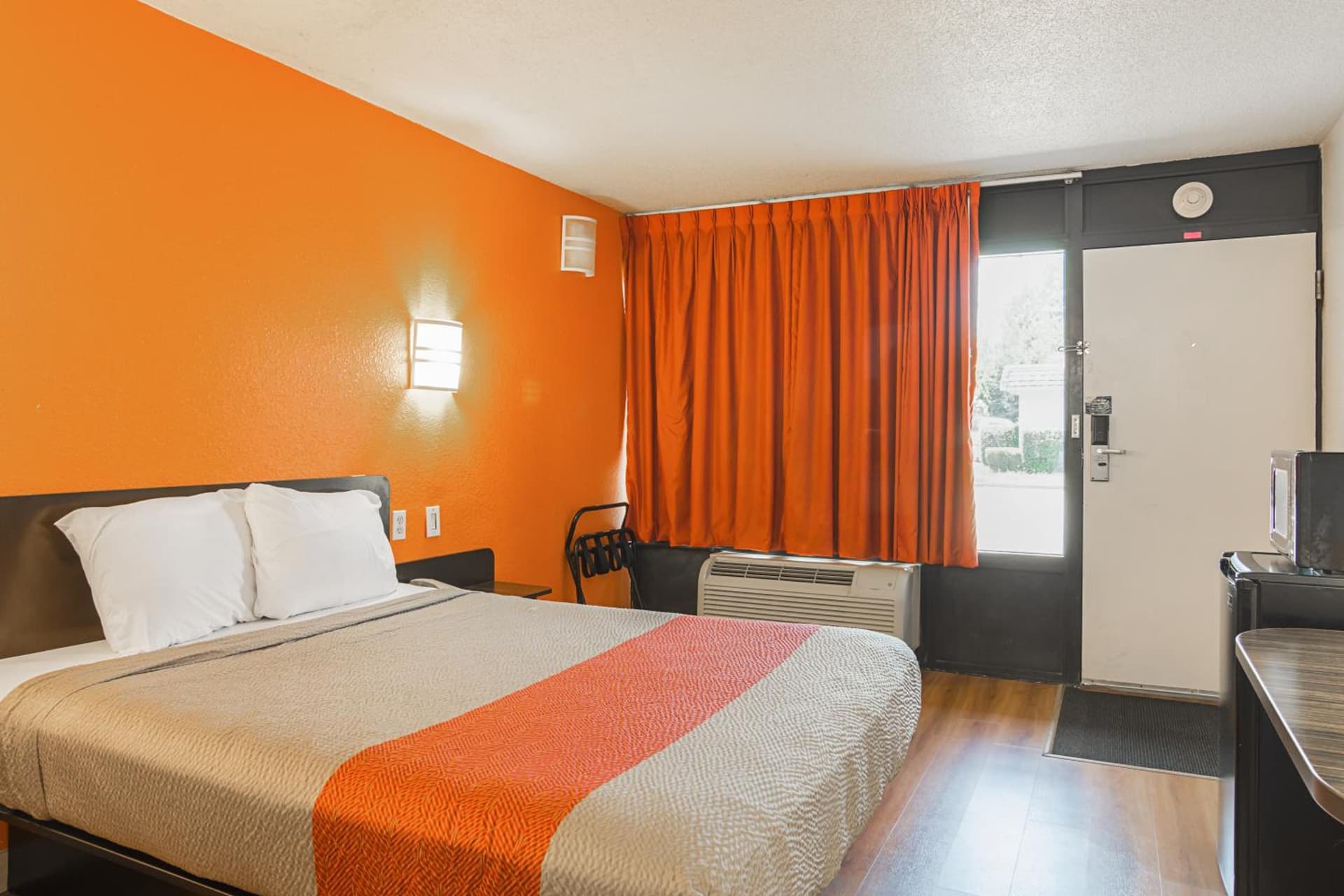 Motel 6-Little Rock, AR - West gallery photo in Little Rock, AR — image 56