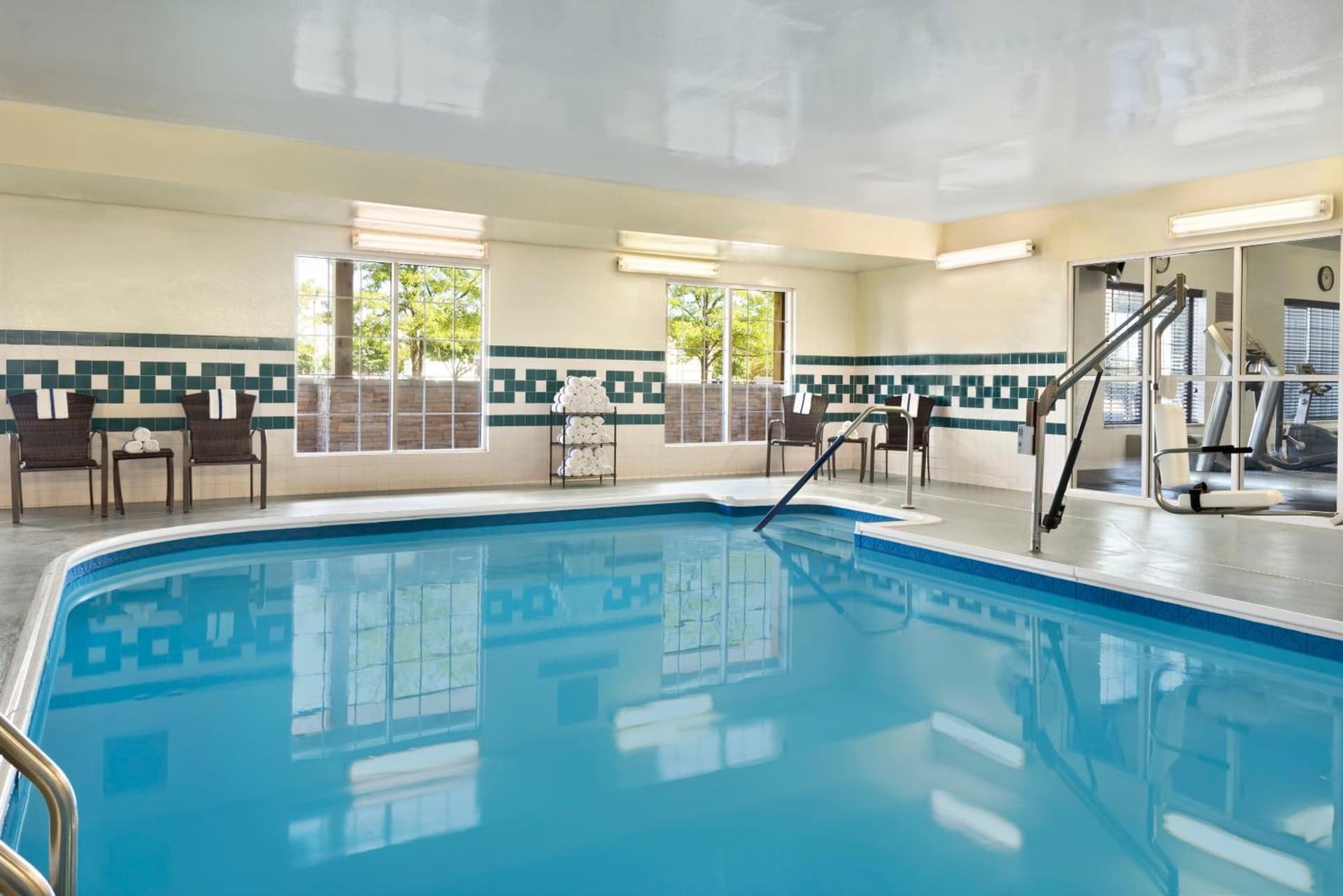 Country Inn & Suites by Radisson, Romeoville - Bolingbrook gallery photo in Romeoville, IL — image 7