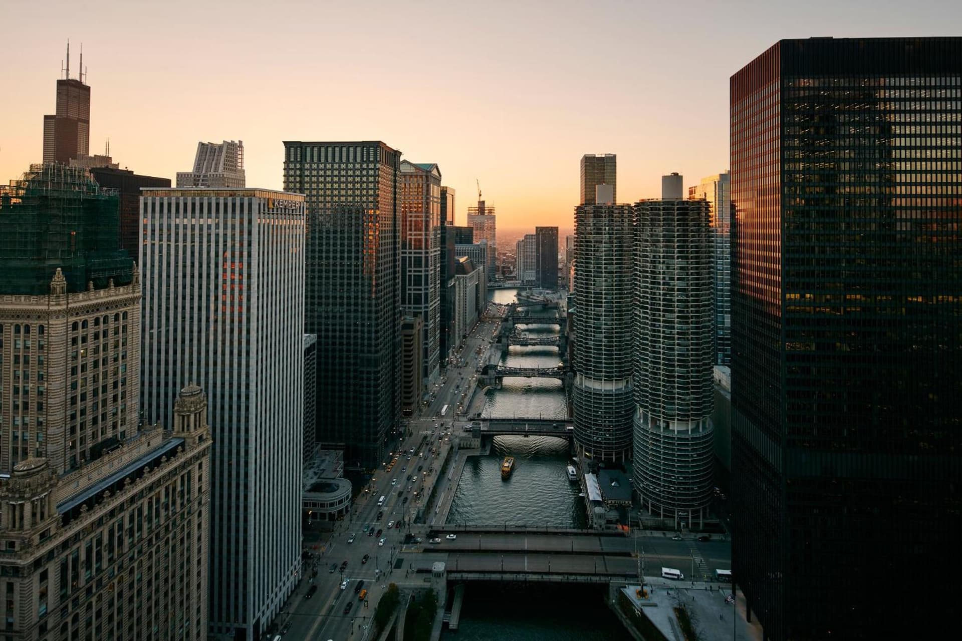 River Hotel gallery photo in Chicago, IL — image 35
