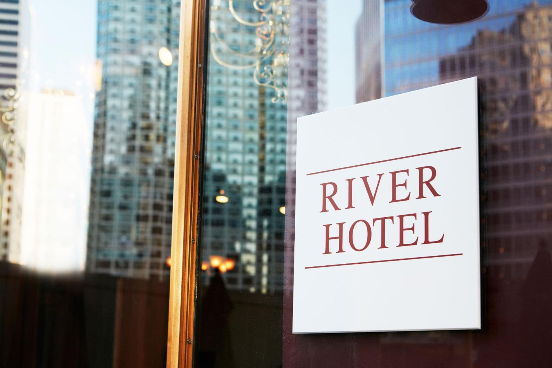 River Hotel — hotel in Chicago, Illinois