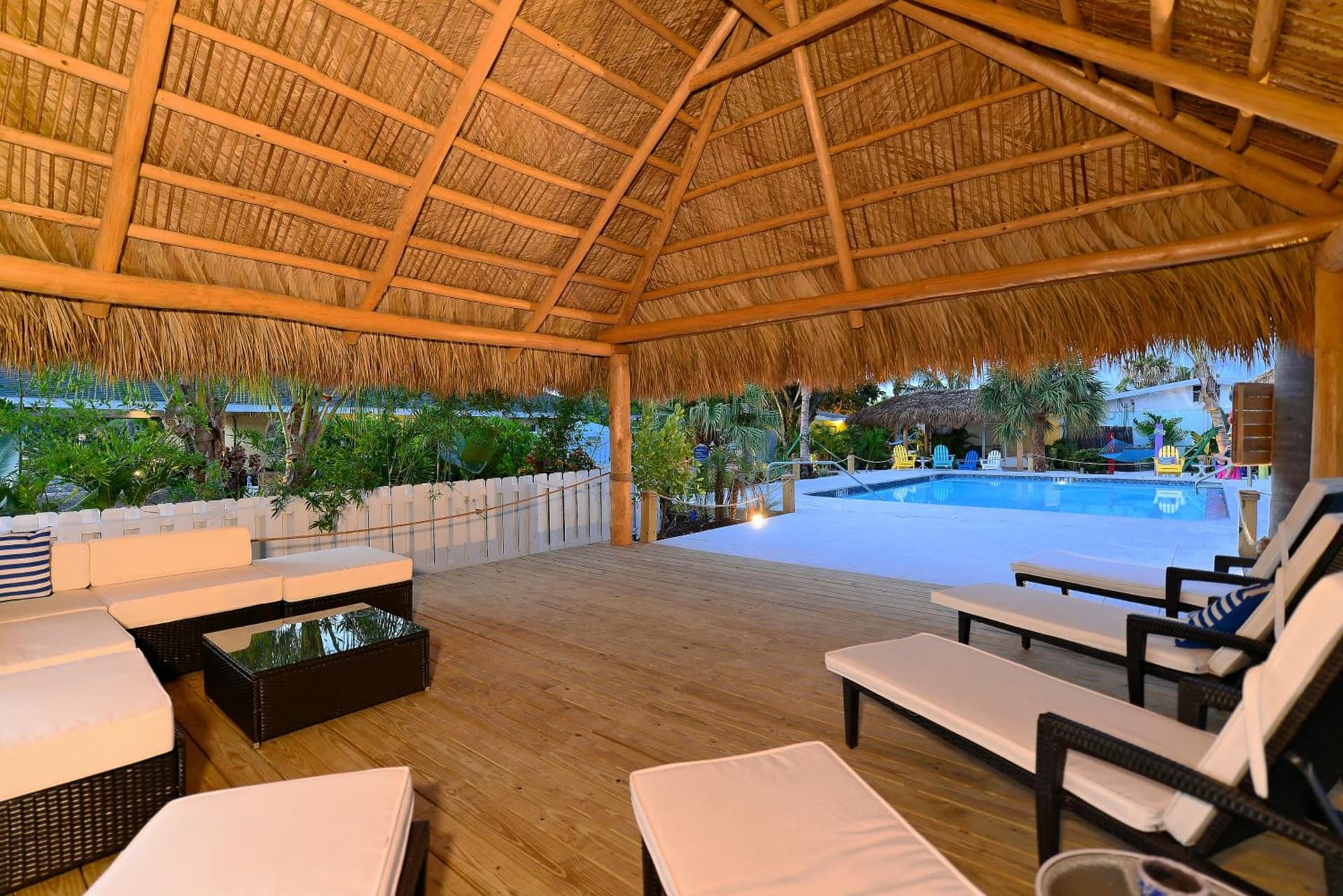 Siesta Key Palms Resort gallery photo in Sarasota, FL — image 237