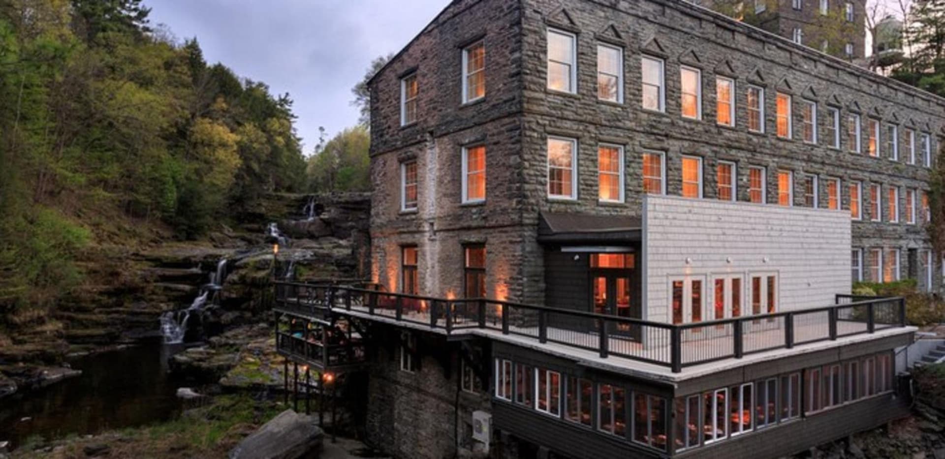 Ledges Hotel — hotel in Hawley, Pennsylvania