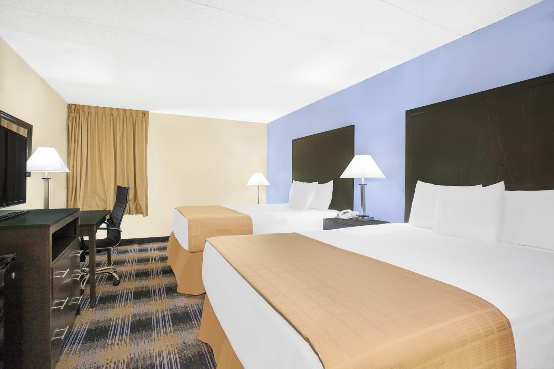 Days Inn by Wyndham Wilkes Barre gallery photo in Wilkes-Barre, PA — image 25