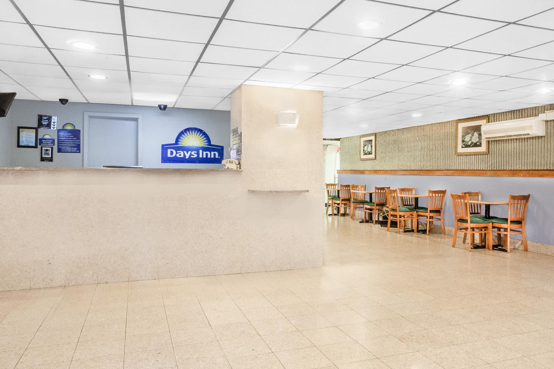 Days Inn by Wyndham Wilkes Barre gallery photo in Wilkes-Barre, PA — image 15