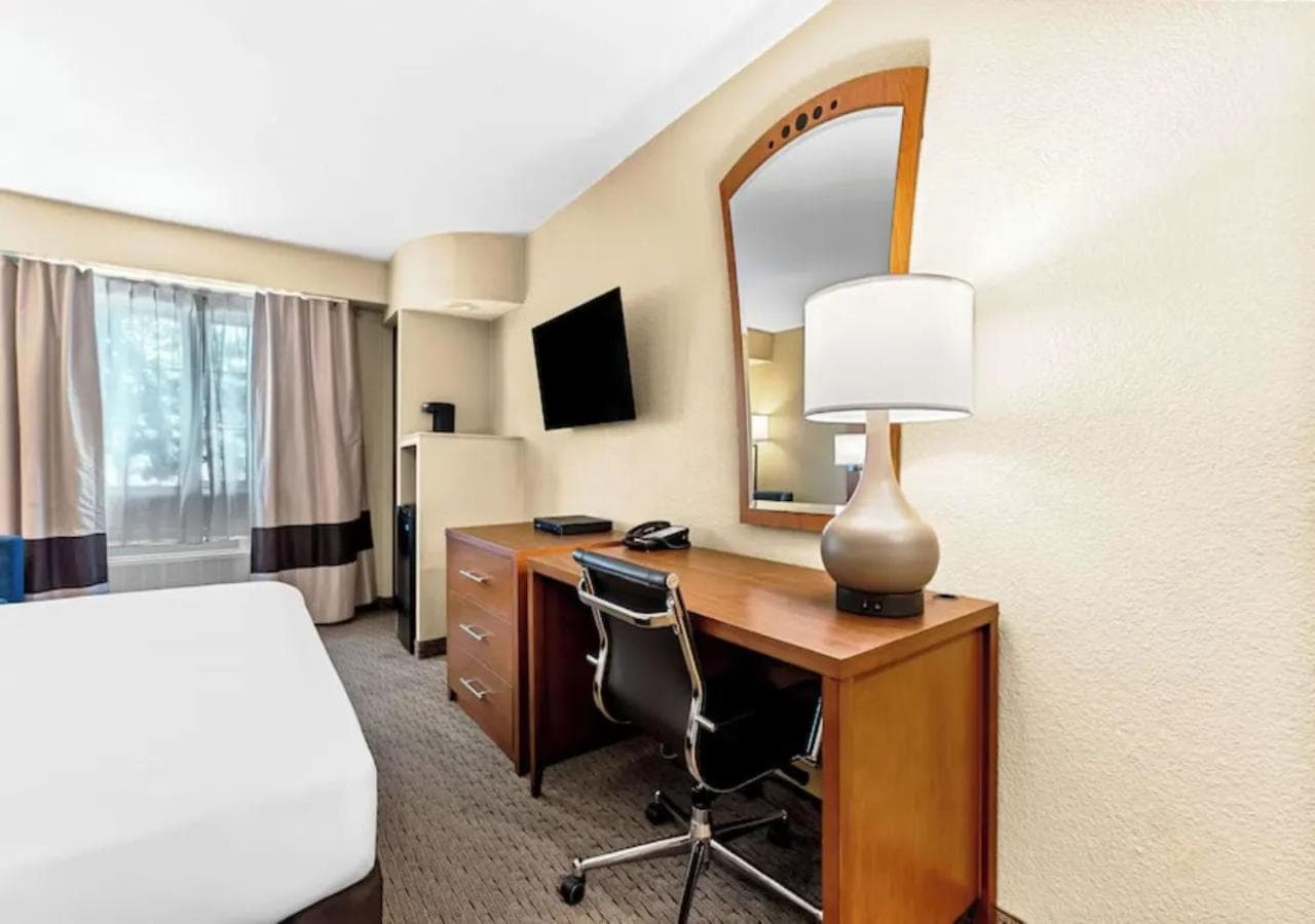 Aurora Inn gallery photo in Modesto, CA — image 26